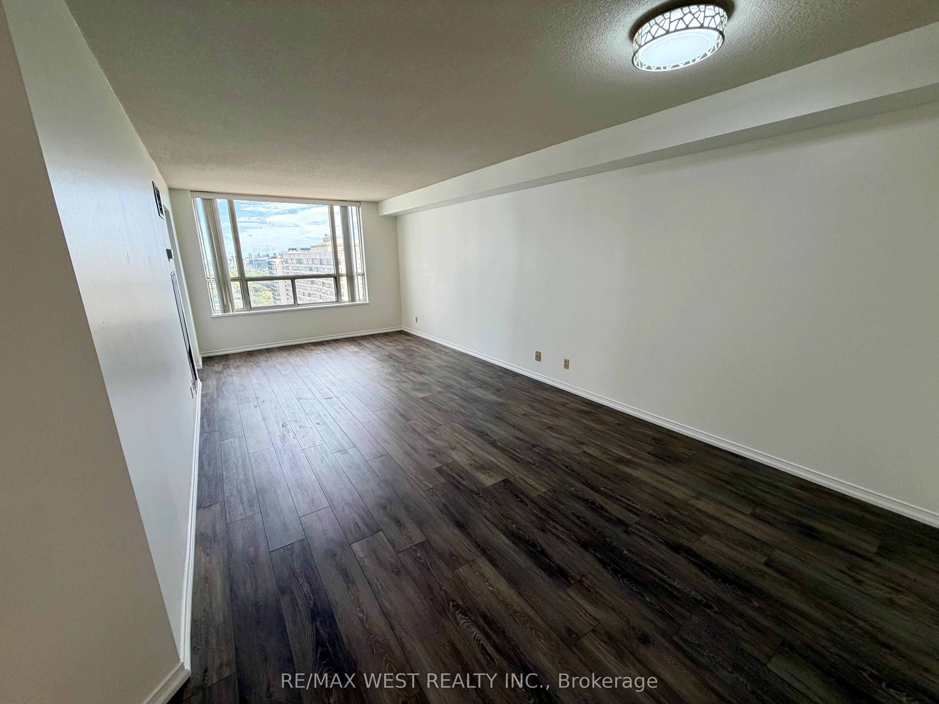 100 Upper Madison Avenue 2405 Property Photo 7