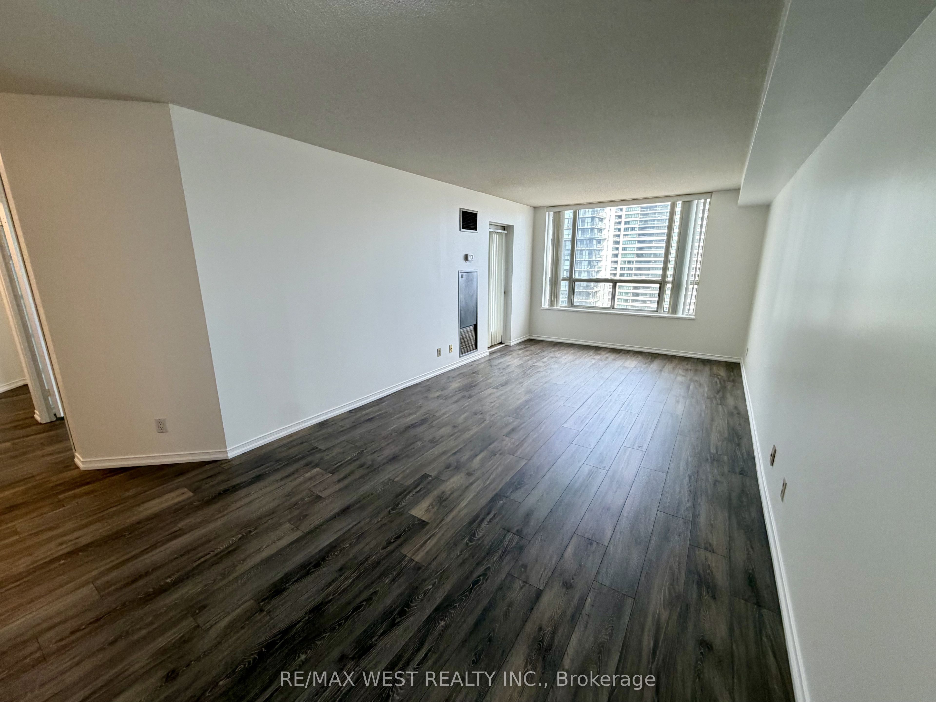 100 Upper Madison Avenue 2405 Property Photo 9