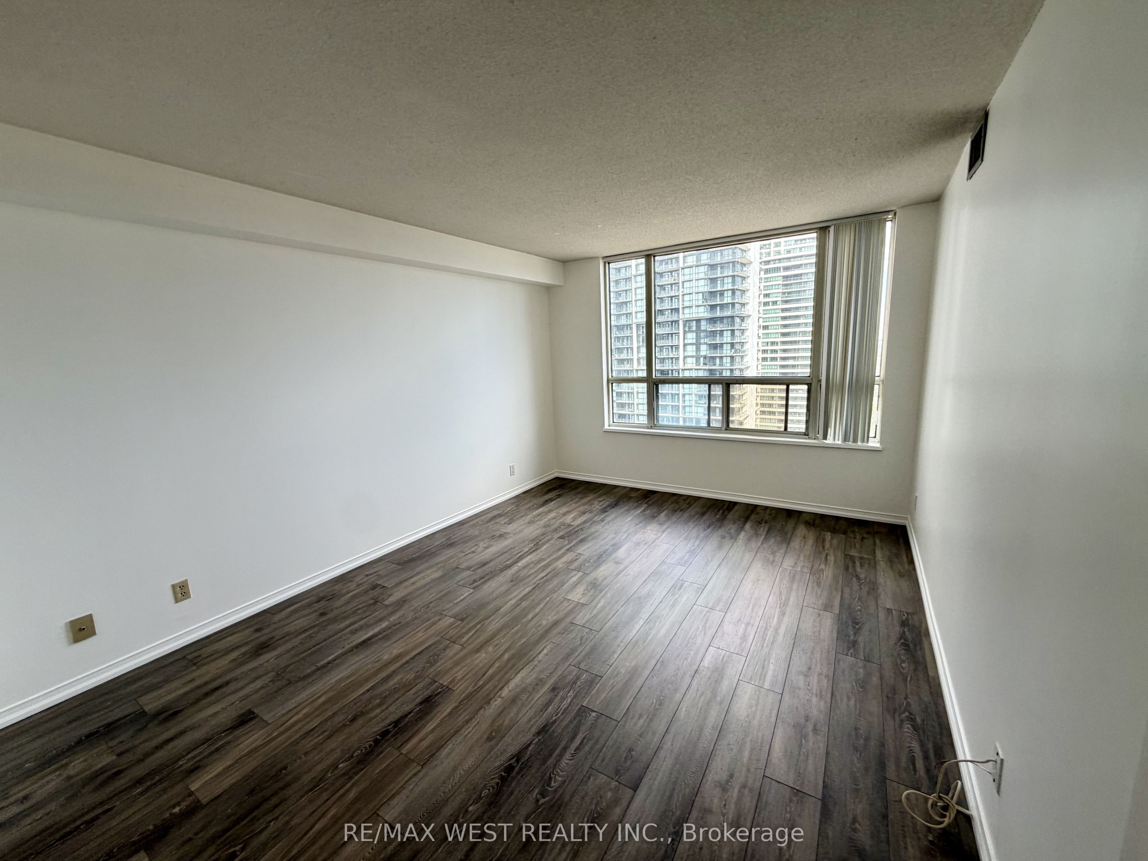 100 Upper Madison Avenue 2405 Property Photo 12
