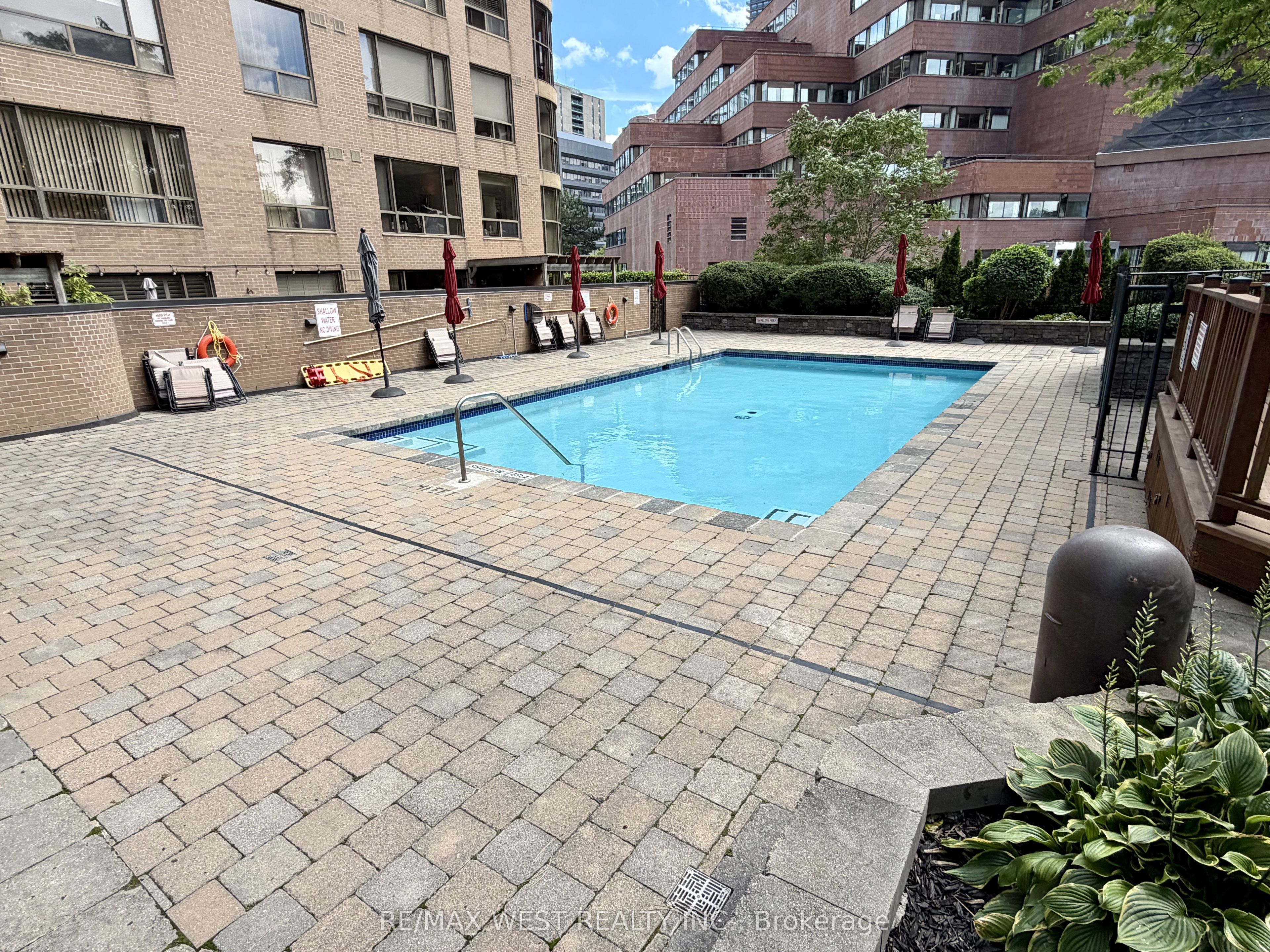 100 Upper Madison Avenue 2405 Property Photo 27