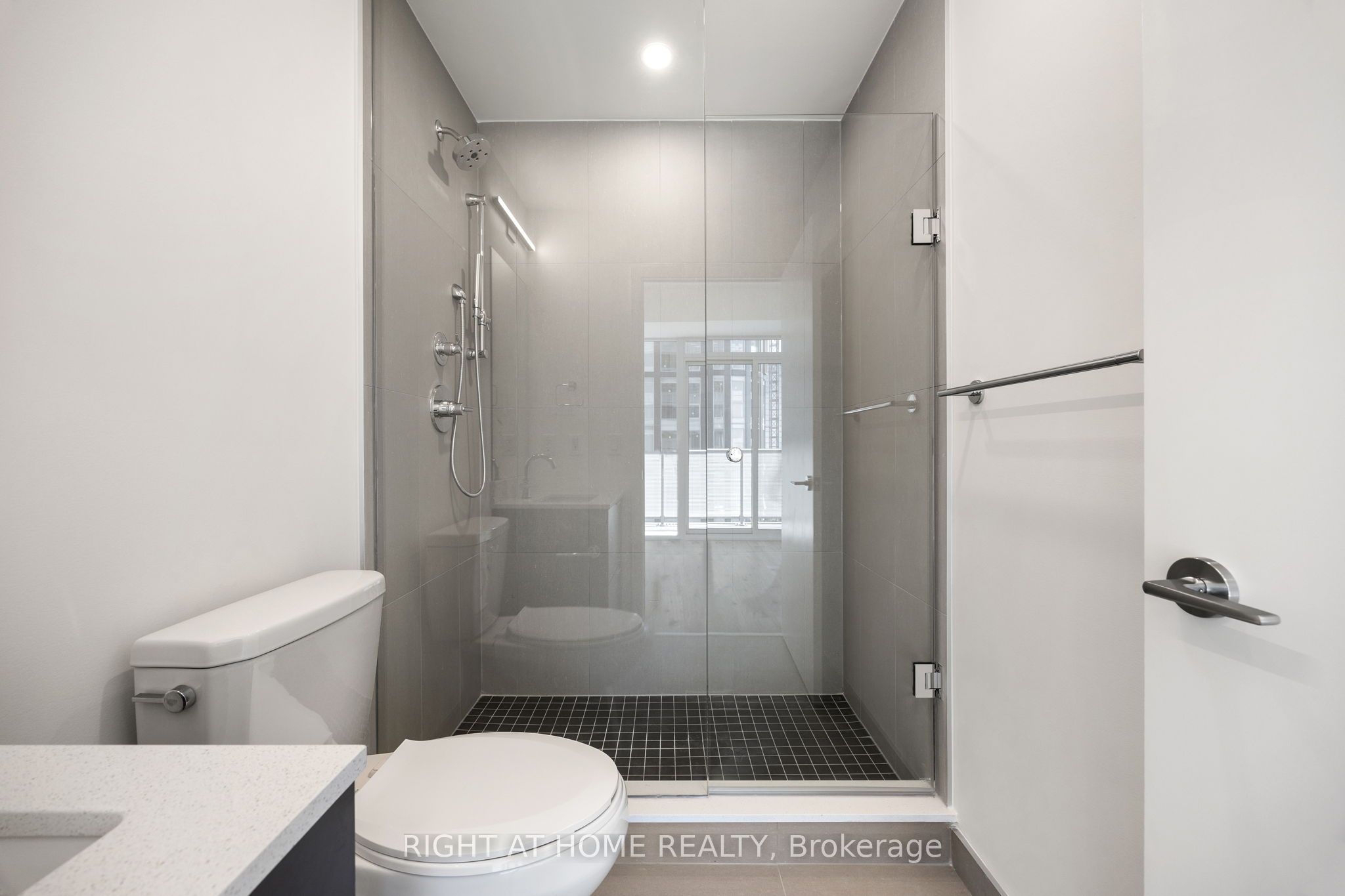 89 Church Street 4608 Property Photo 15