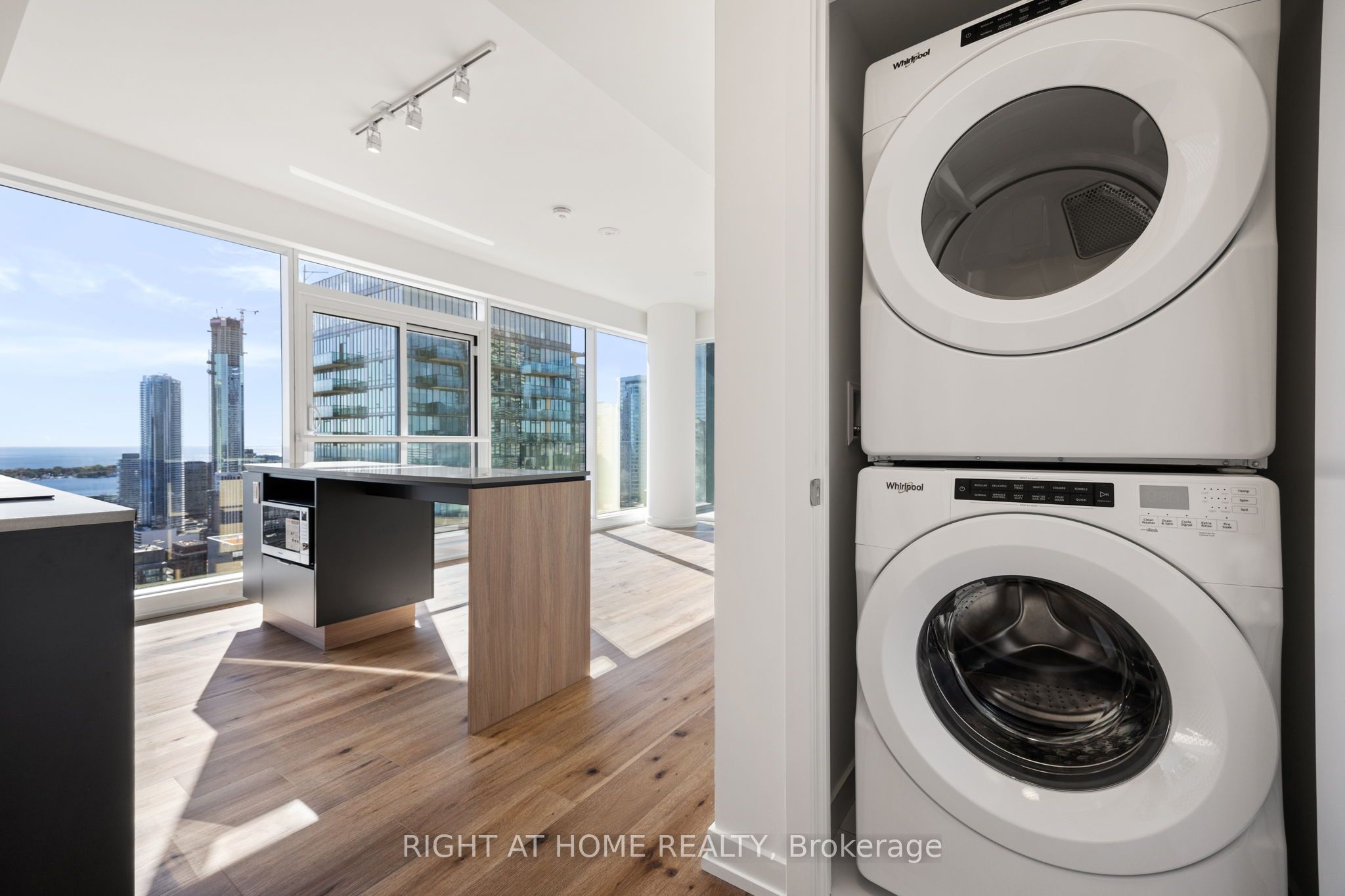 89 Church Street 4608 Property Photo 18