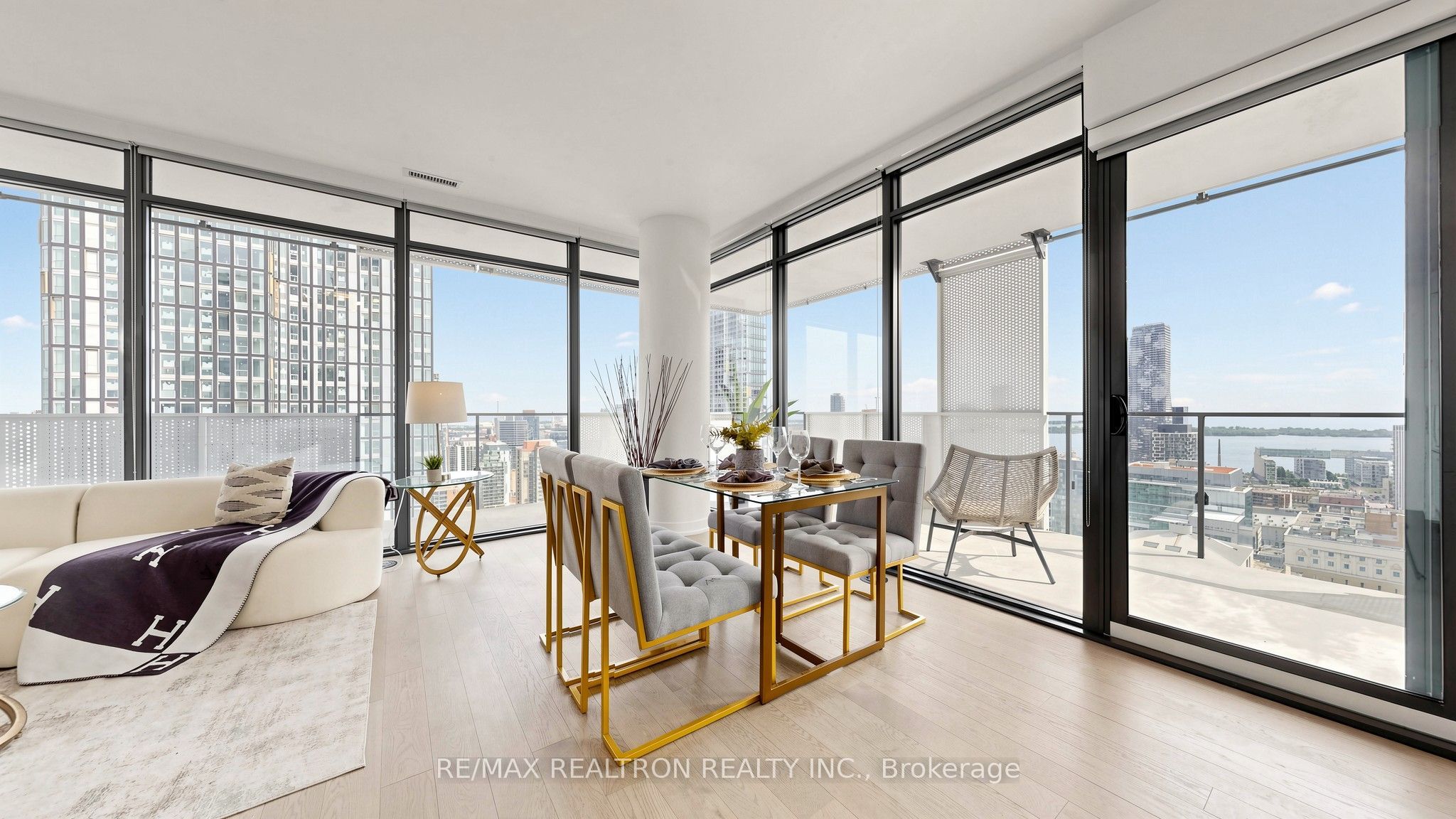 20 Lombard Street 3403 Property Photo 5
