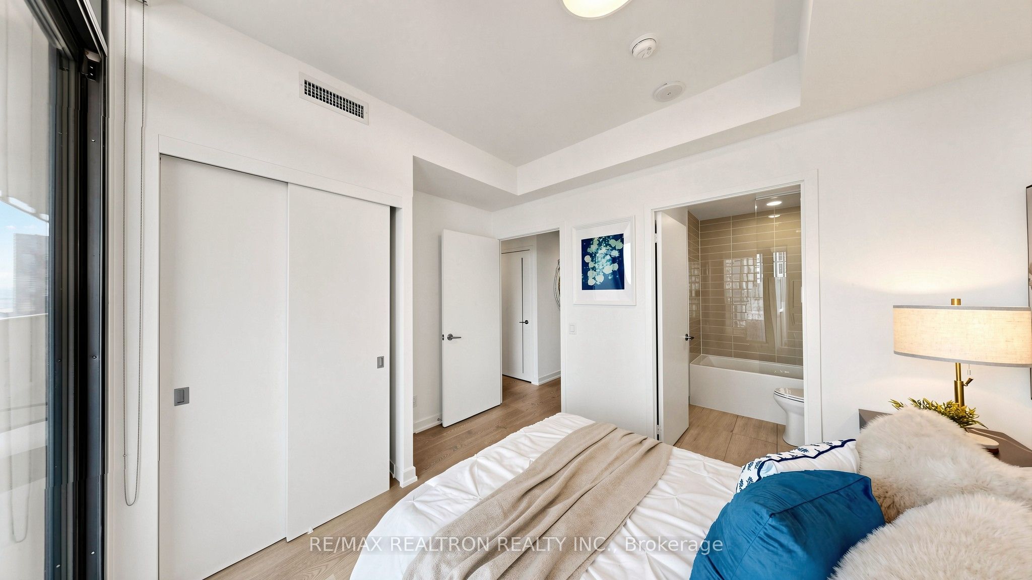 20 Lombard Street 3403 Property Photo 13