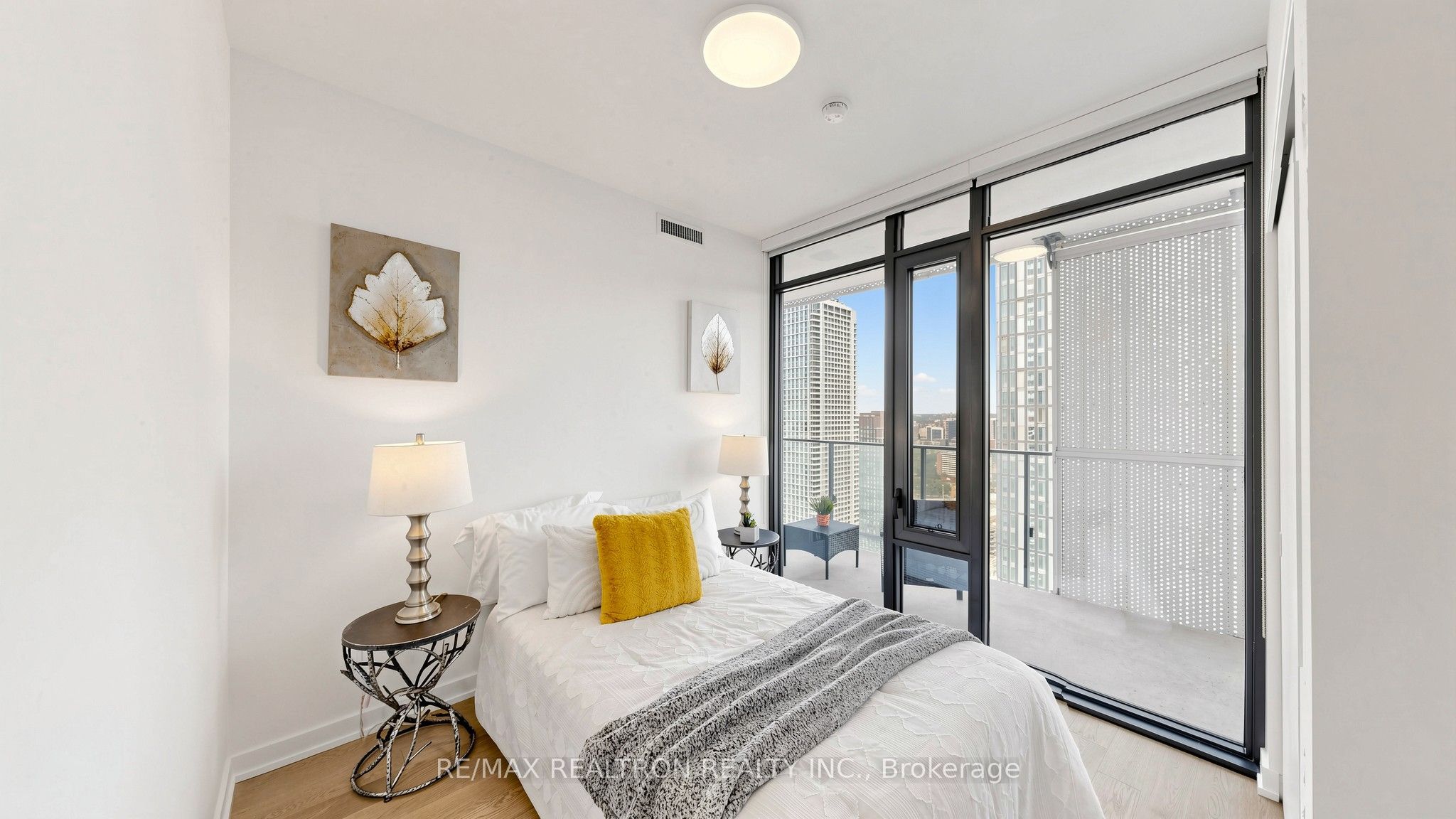 20 Lombard Street 3403 Property Photo 15