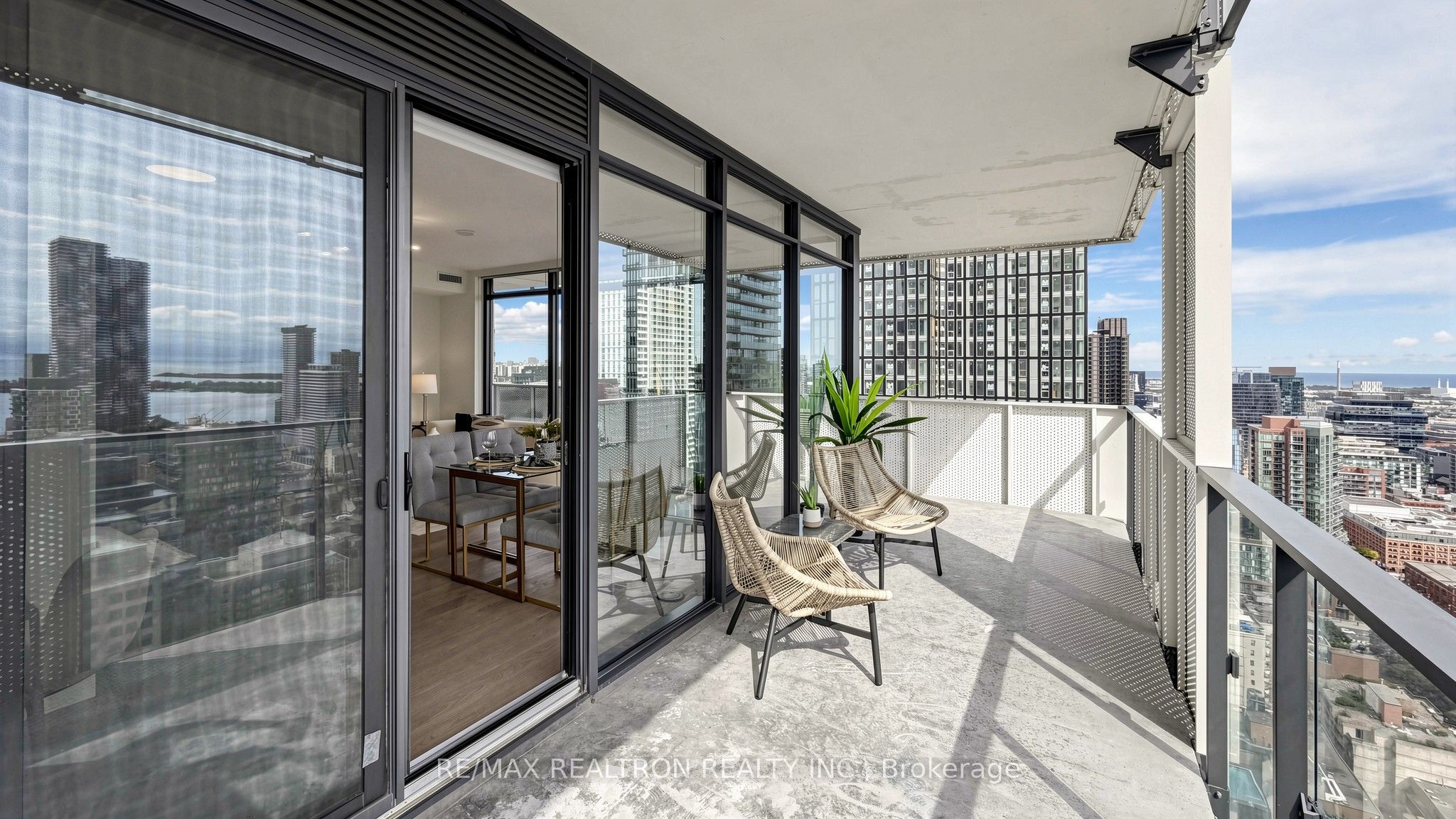20 Lombard Street 3403 Property Photo 20