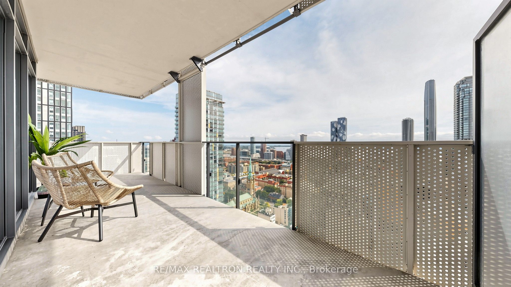 20 Lombard Street 3403 Property Photo 21