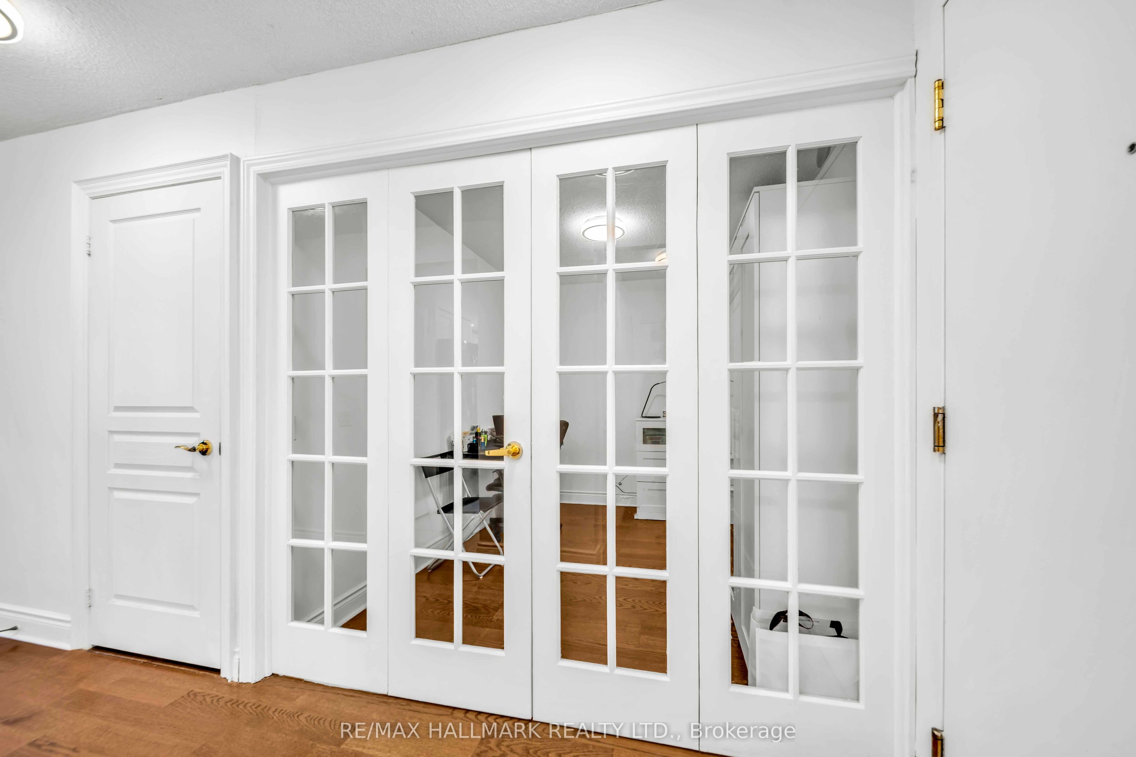10 Northtown Way 1812 Property Photo 14