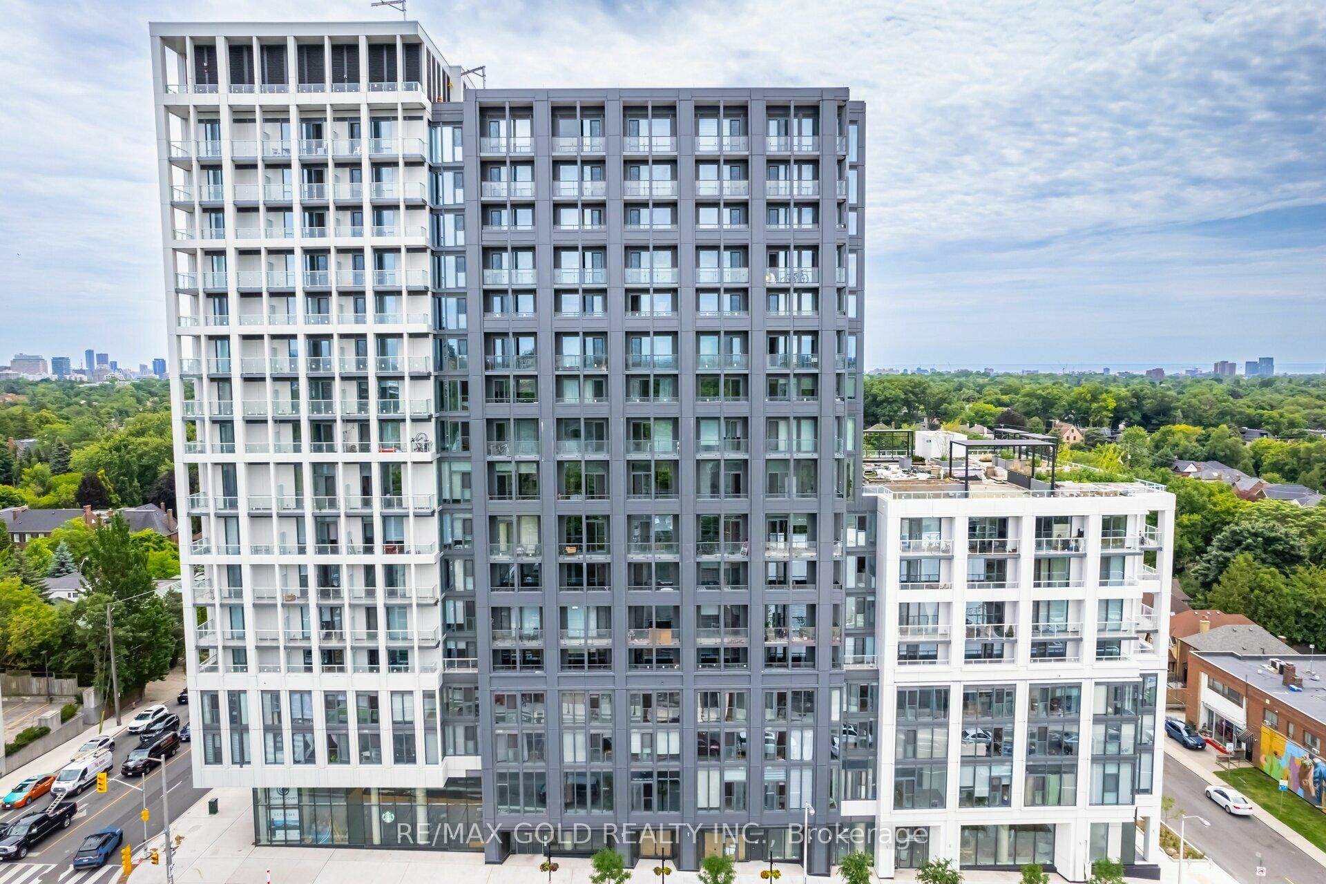 2020 Bathurst Street 216 Property Photo 4