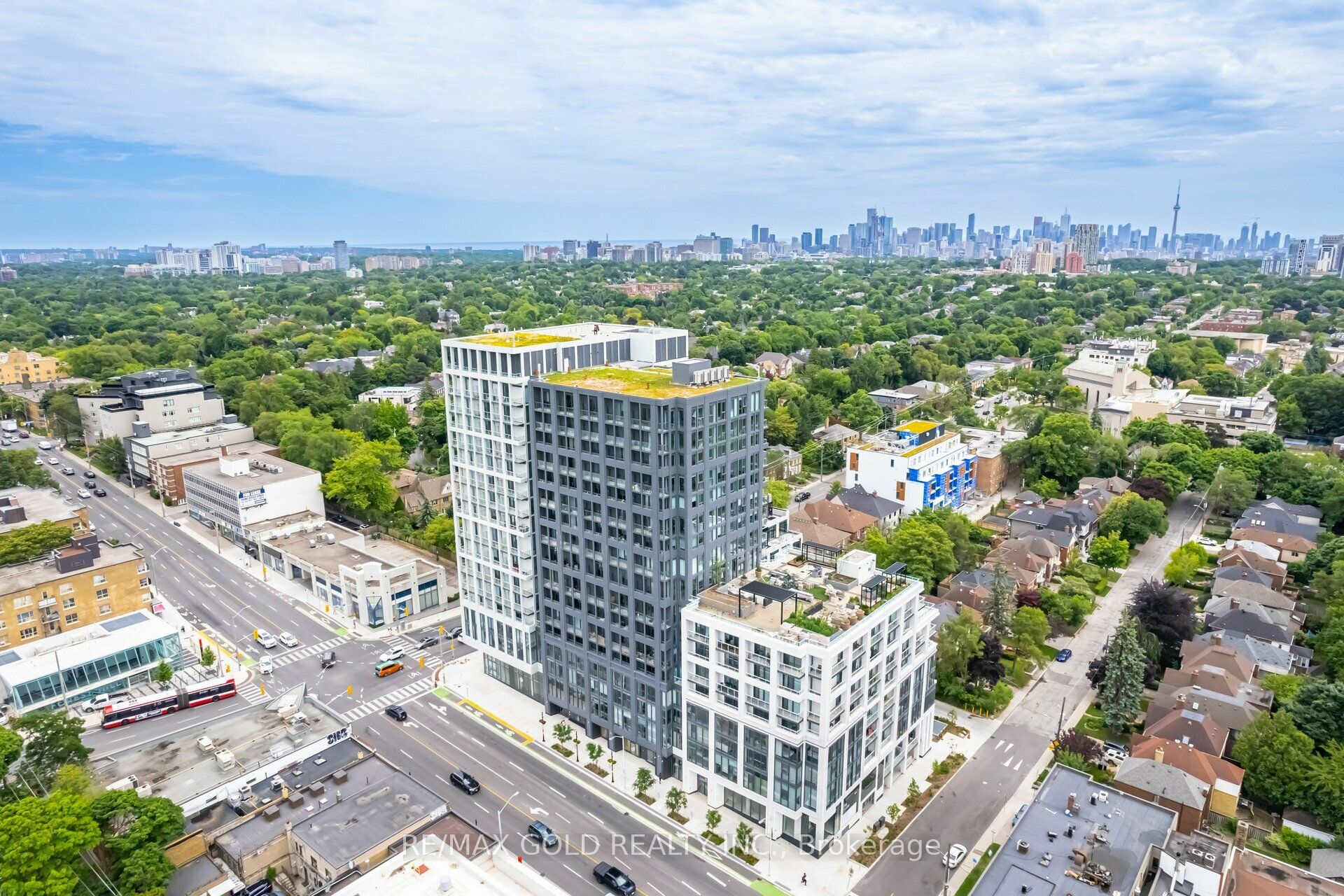 2020 Bathurst Street 216 Property Photo 29