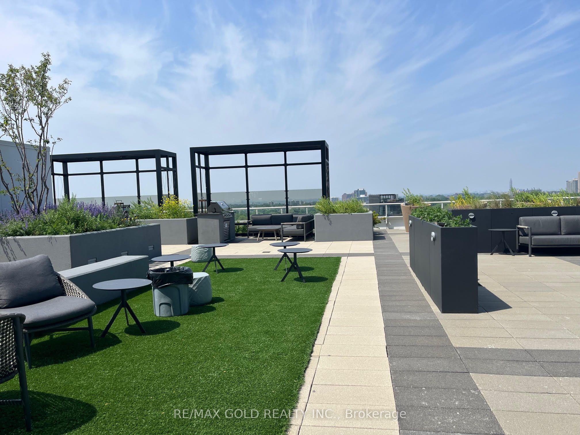2020 Bathurst Street 216 Property Photo 41