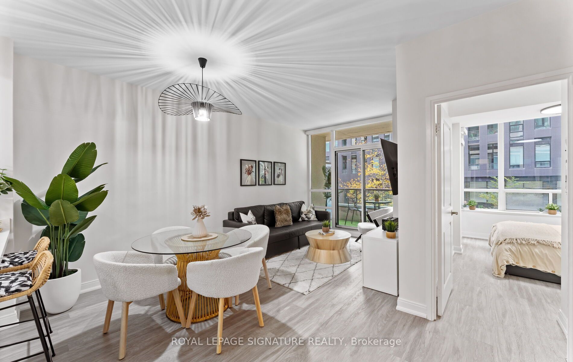 88 Broadway Avenue 206 Property Photo 5