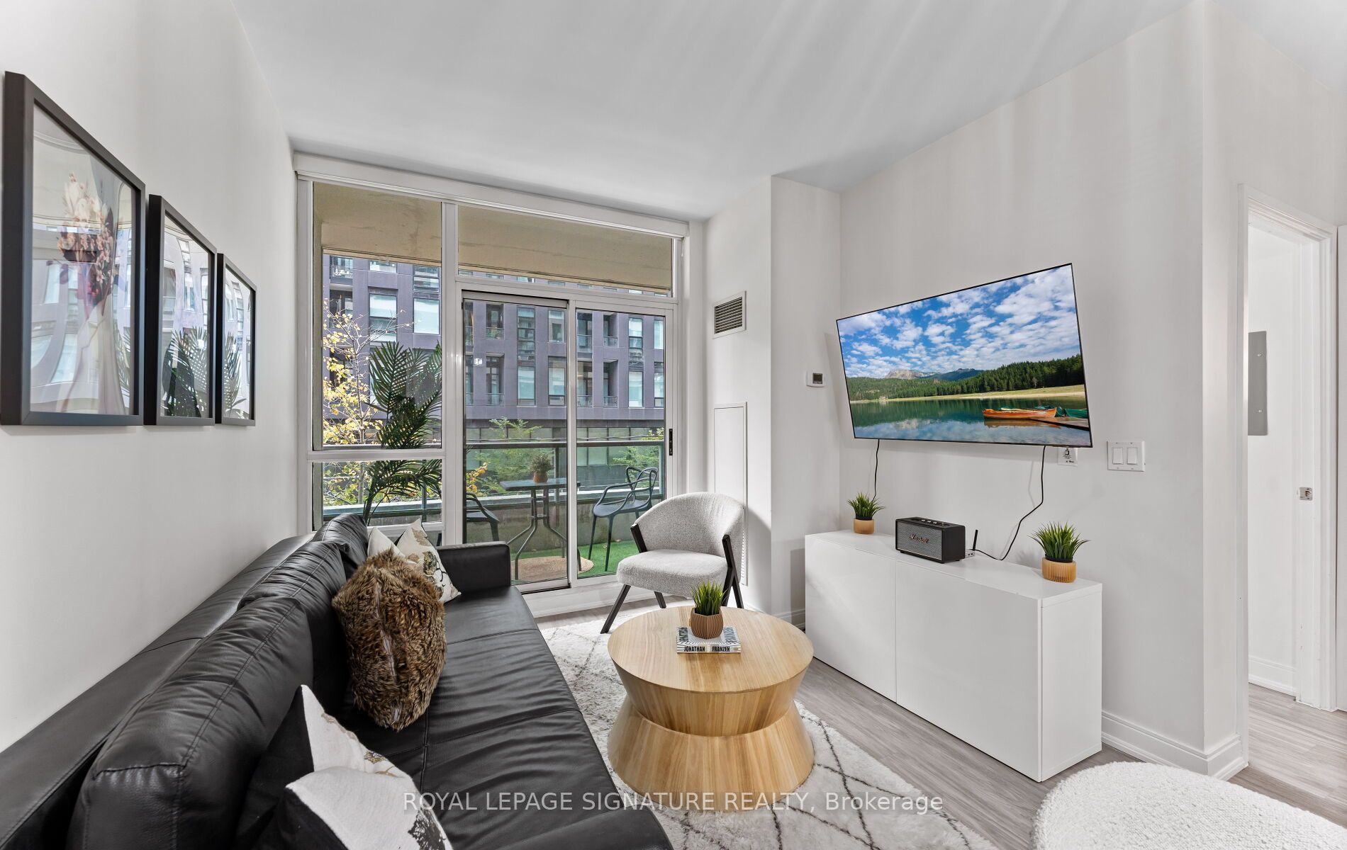 88 Broadway Avenue 206 Property Photo 9
