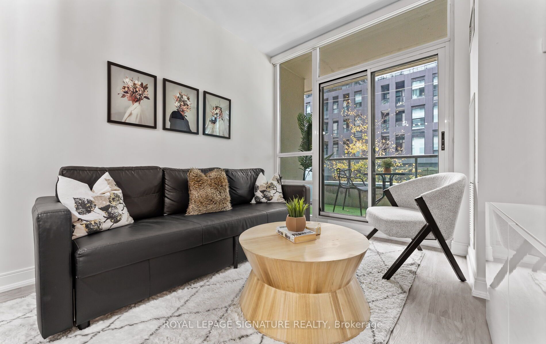 88 Broadway Avenue 206 Property Photo 10