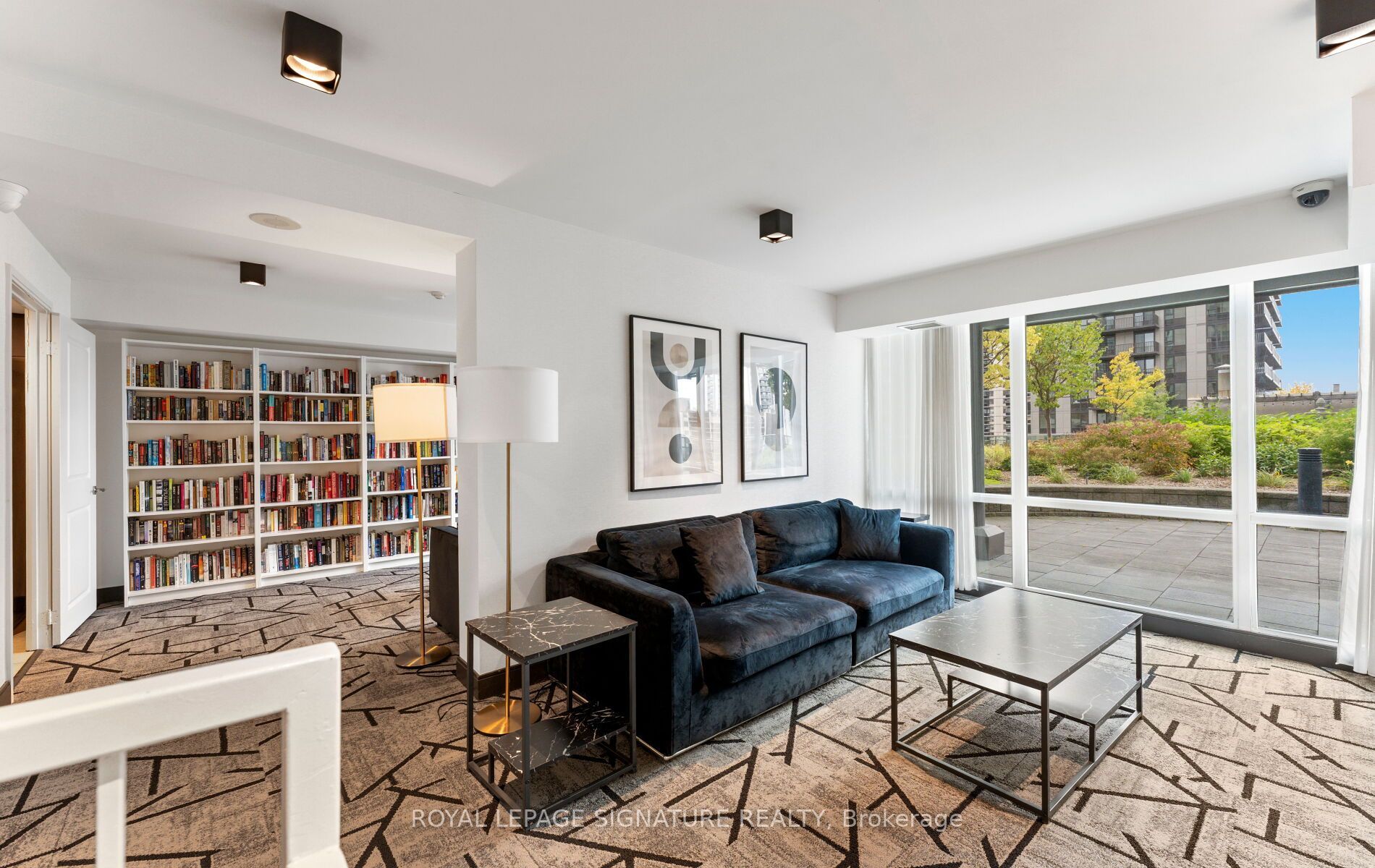 88 Broadway Avenue 206 Property Photo 36
