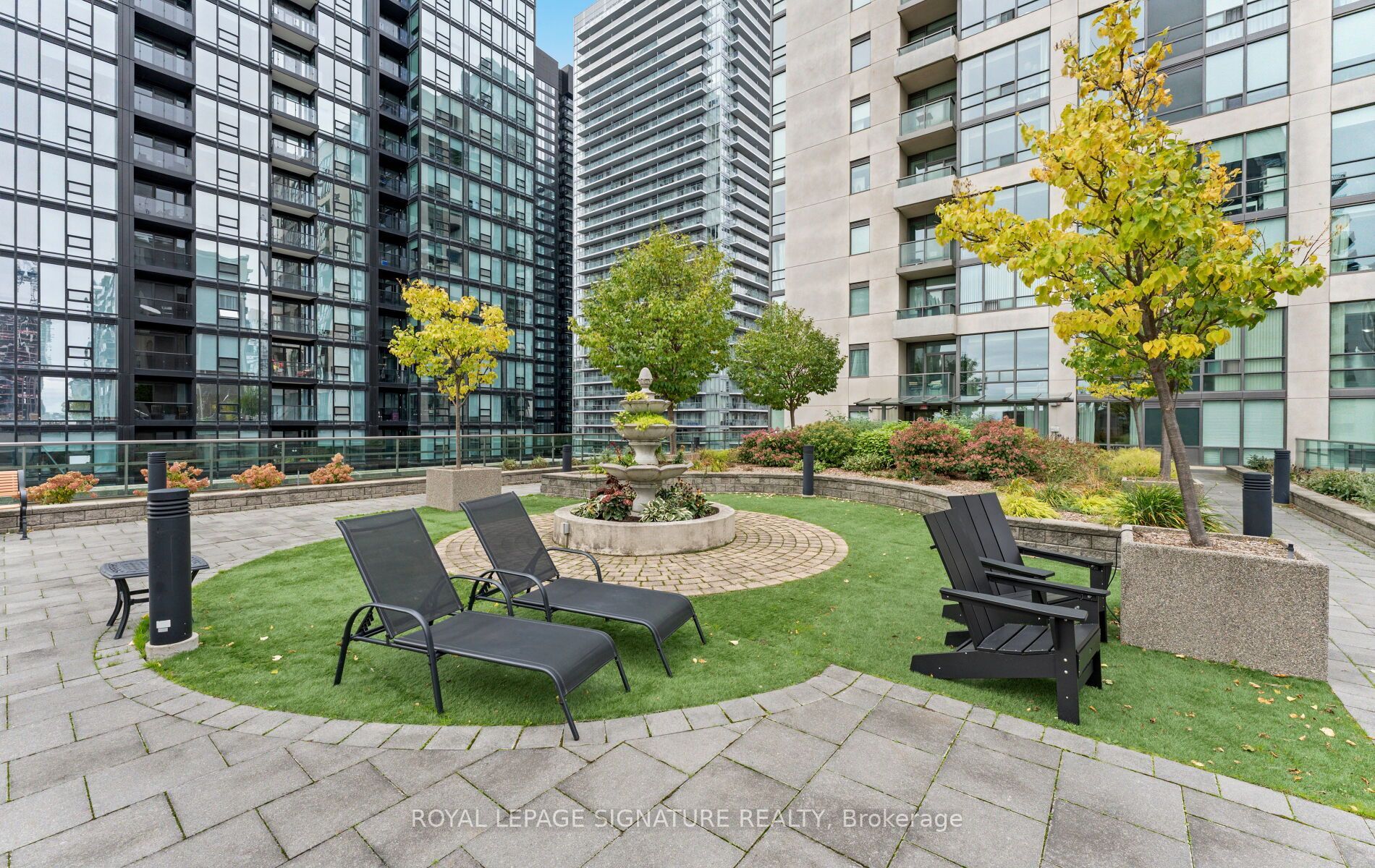 88 Broadway Avenue 206 Property Photo 39