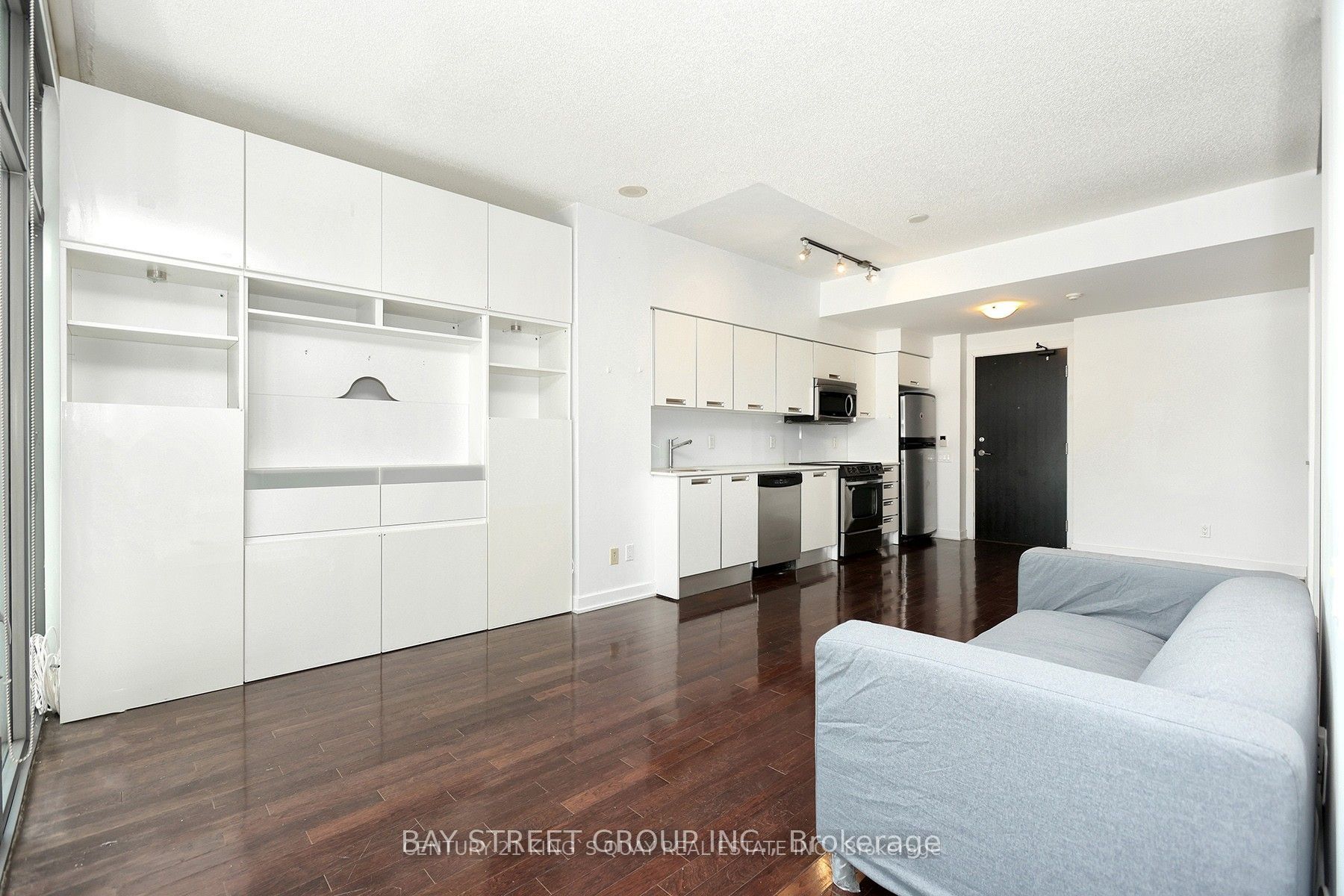 33 Charles Street E 1401 Property Photo 5