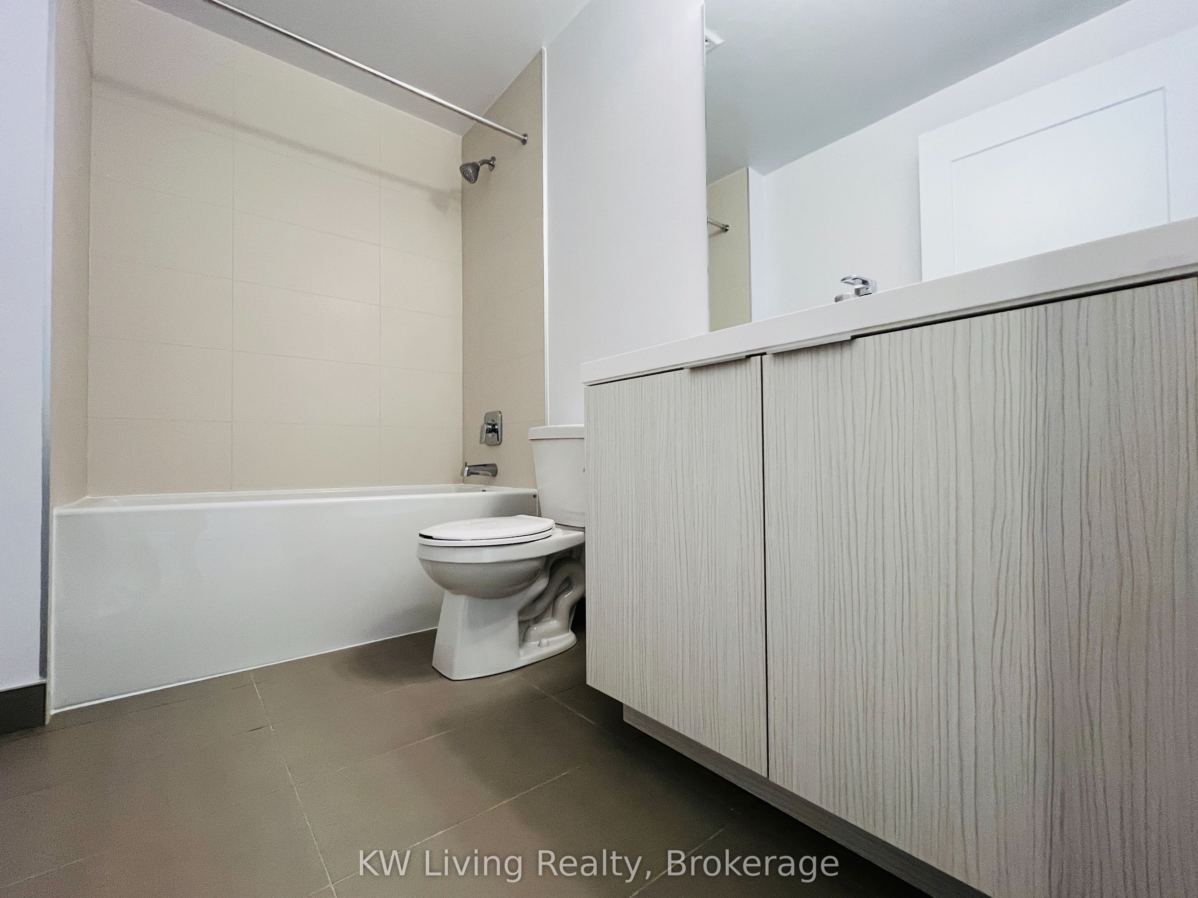 25 Holly Street 2305 Property Photo 7