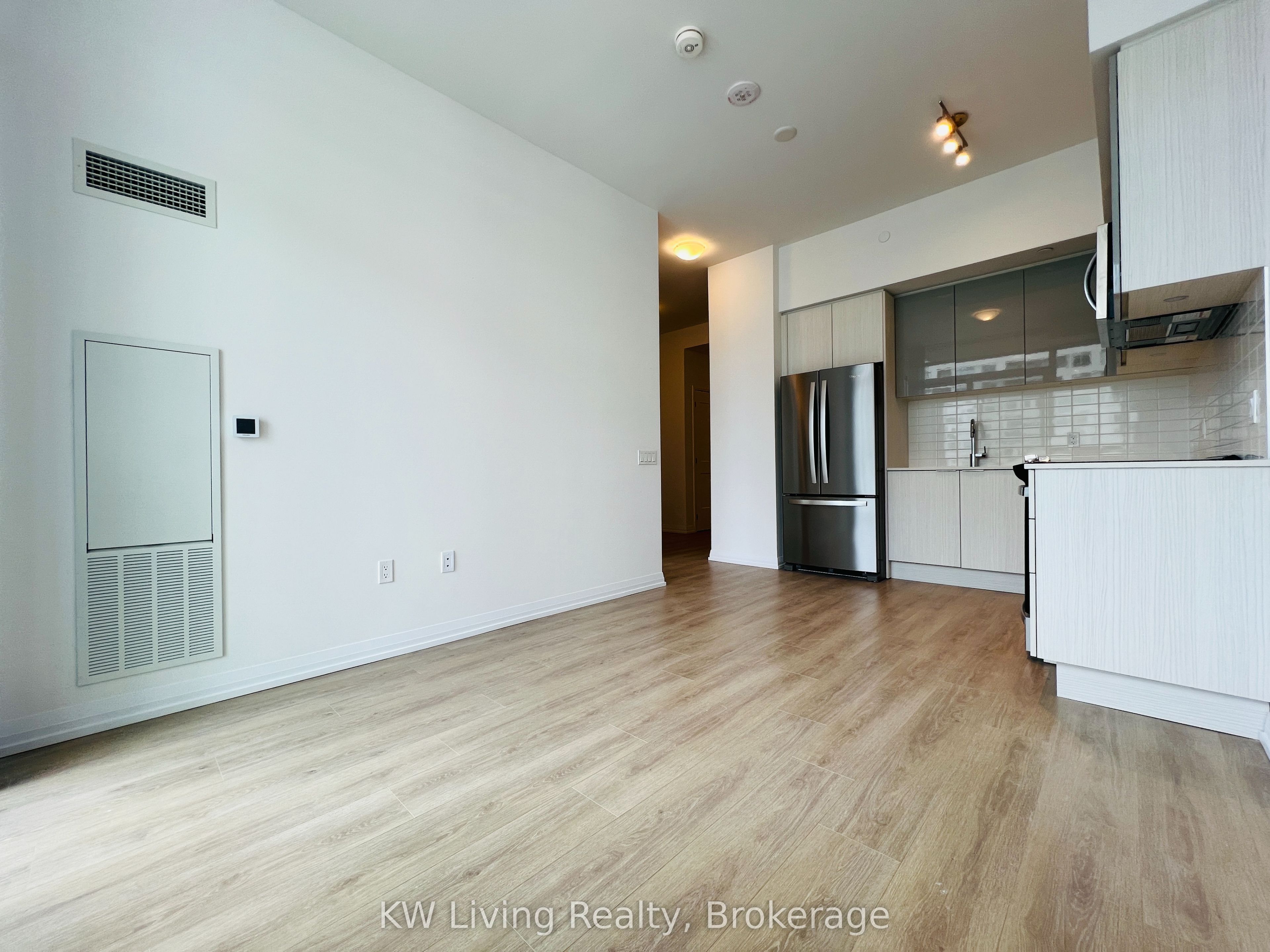 25 Holly Street 2305 Property Photo 11