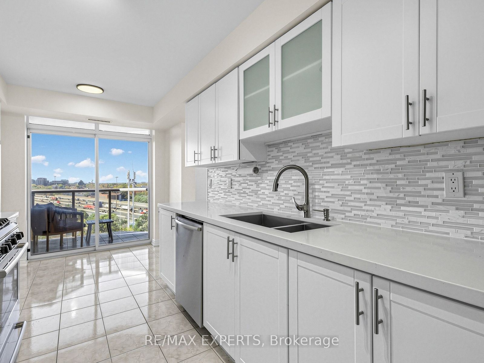 265 Ridley Boulevard 1509 Property Photo 13