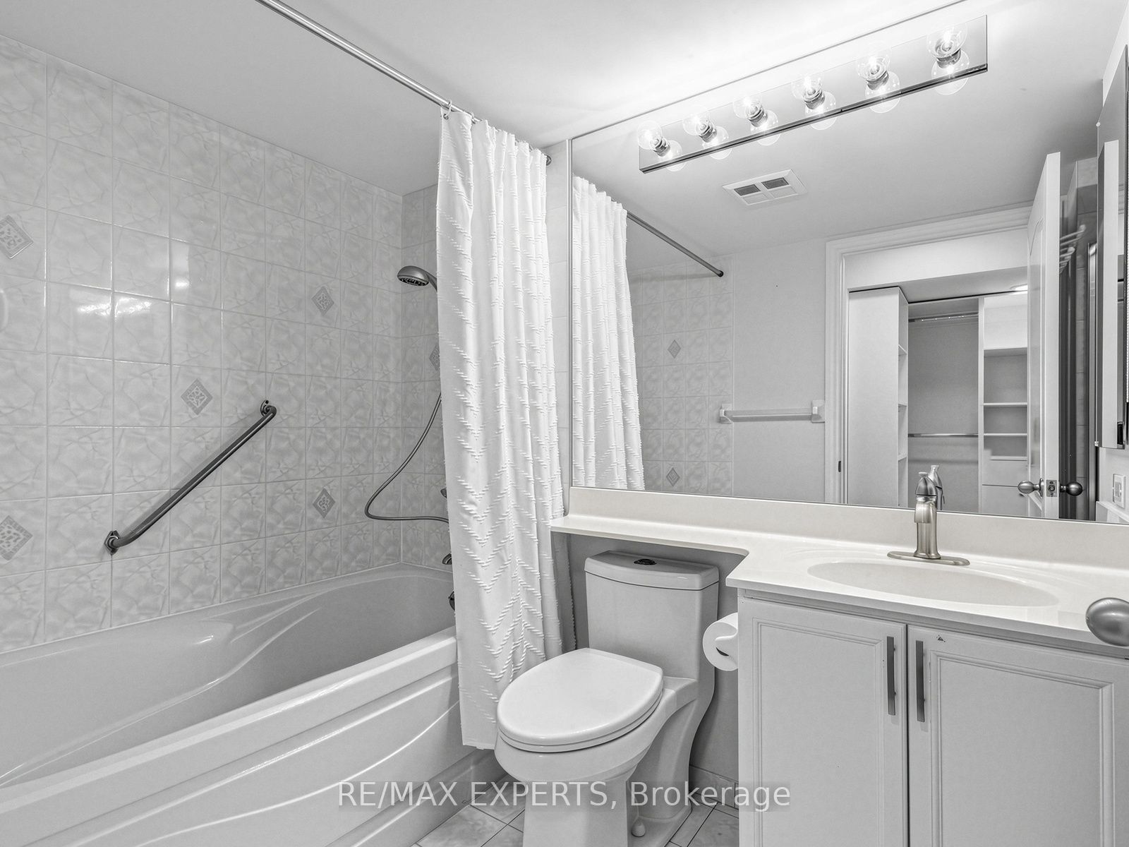 265 Ridley Boulevard 1509 Property Photo 22