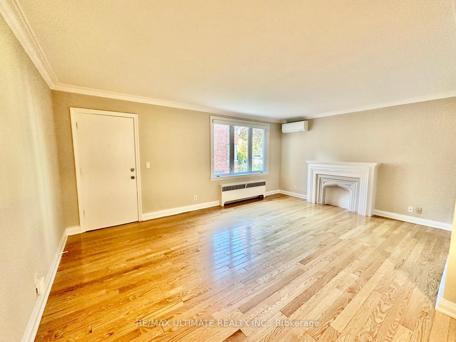 5 Warwick Avenue 3 Property Photo 2