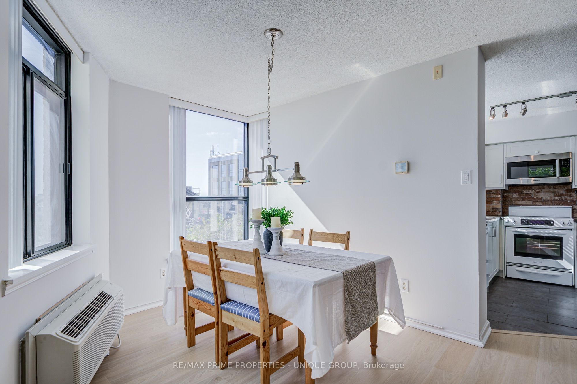 250 Queens Quay W 301 Property Photo 11