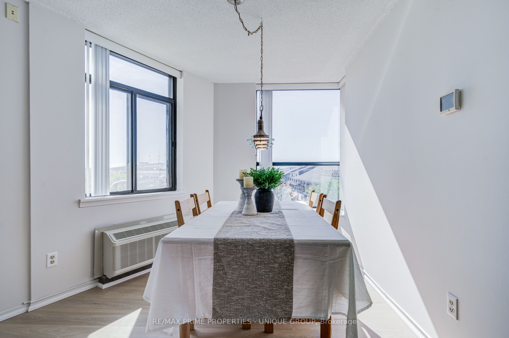 250 Queens Quay W 301 Property Photo 12