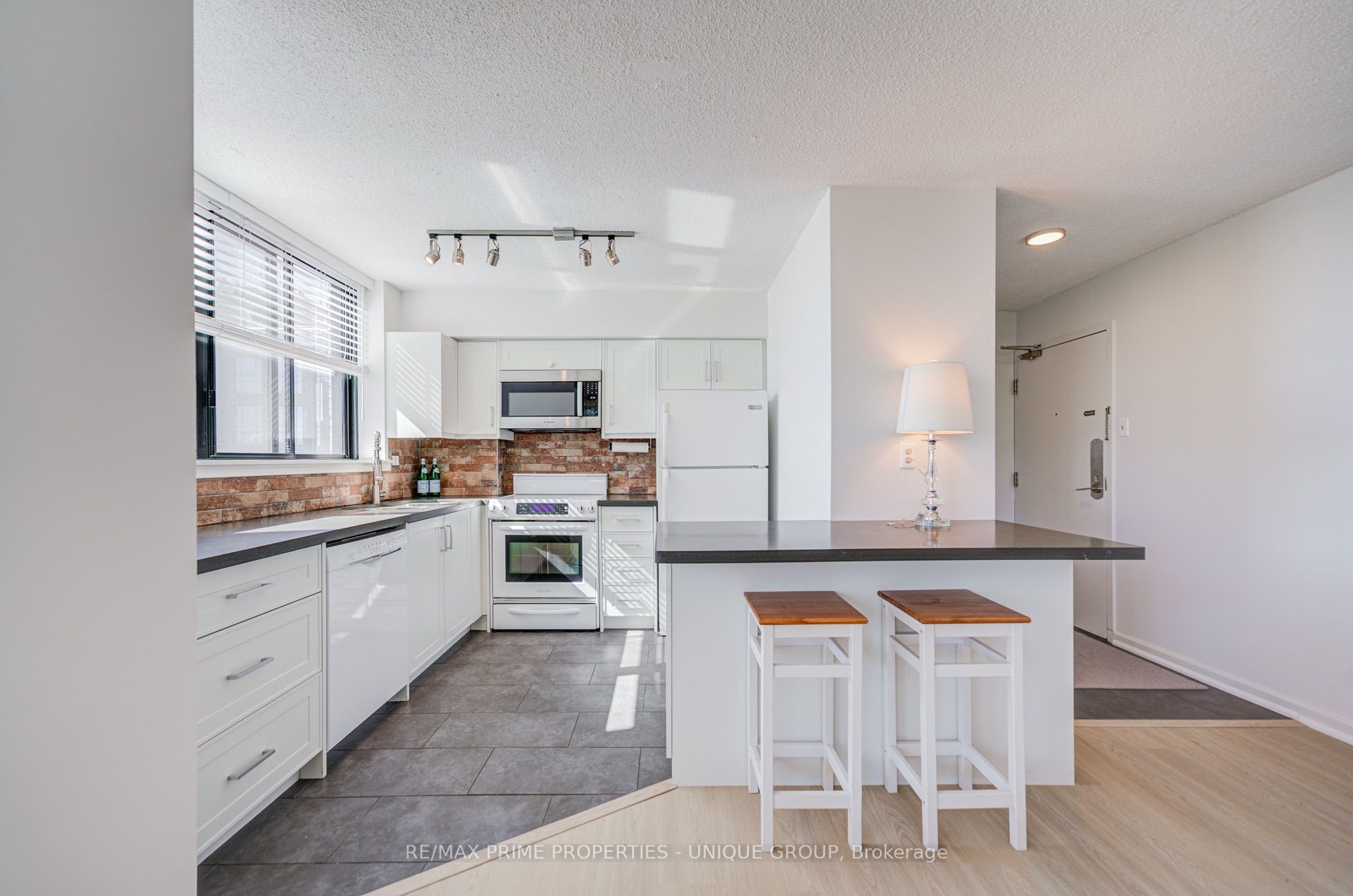 250 Queens Quay W 301 Property Photo 15