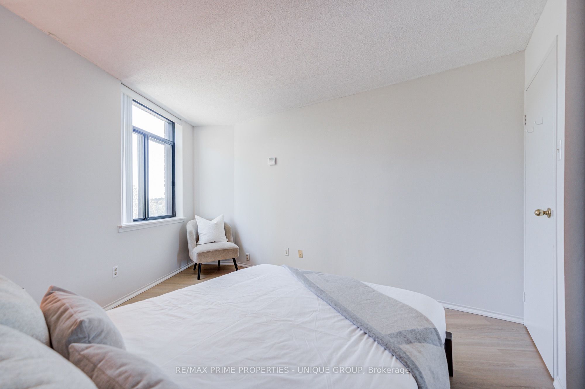 250 Queens Quay W 301 Property Photo 33
