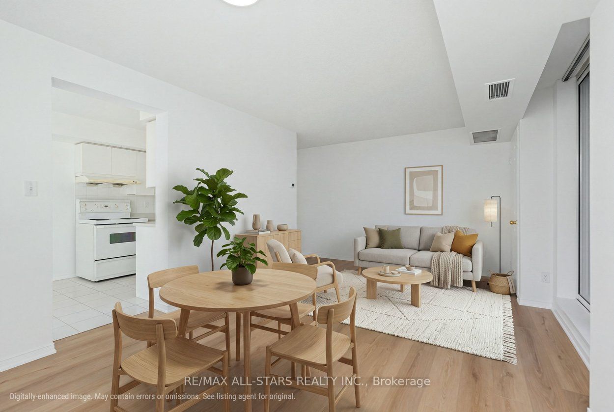 18 Hillcrest Avenue 1505 Property Photo 3