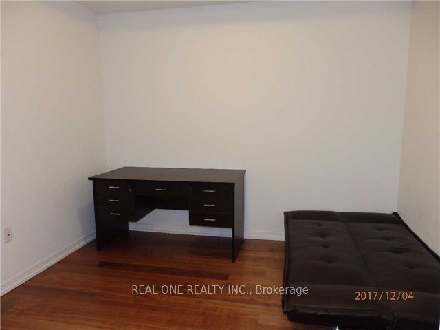 70 Forest Manor Road 2203 Property Photo 10
