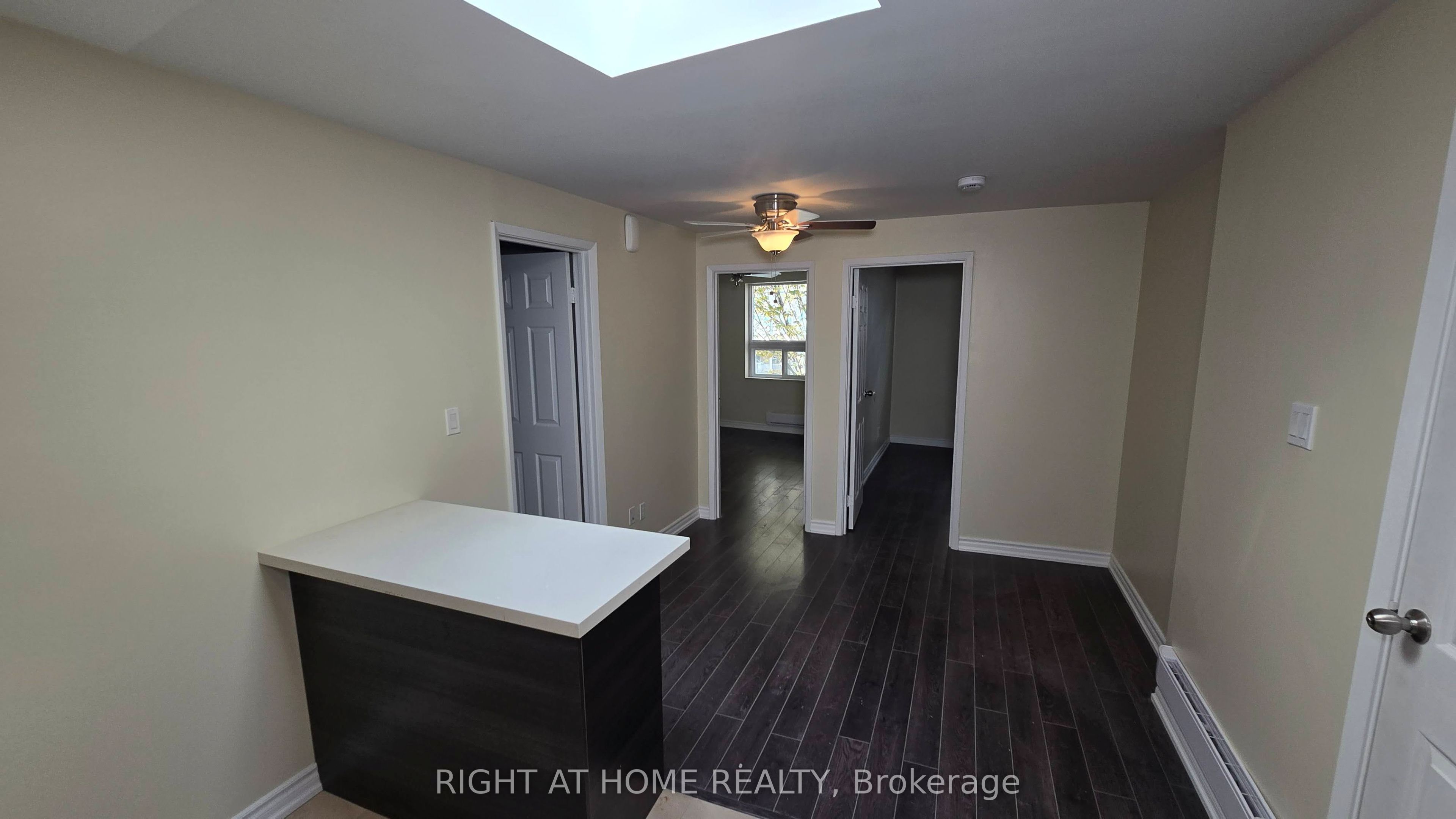 2150 Yonge Street Property Photo 13