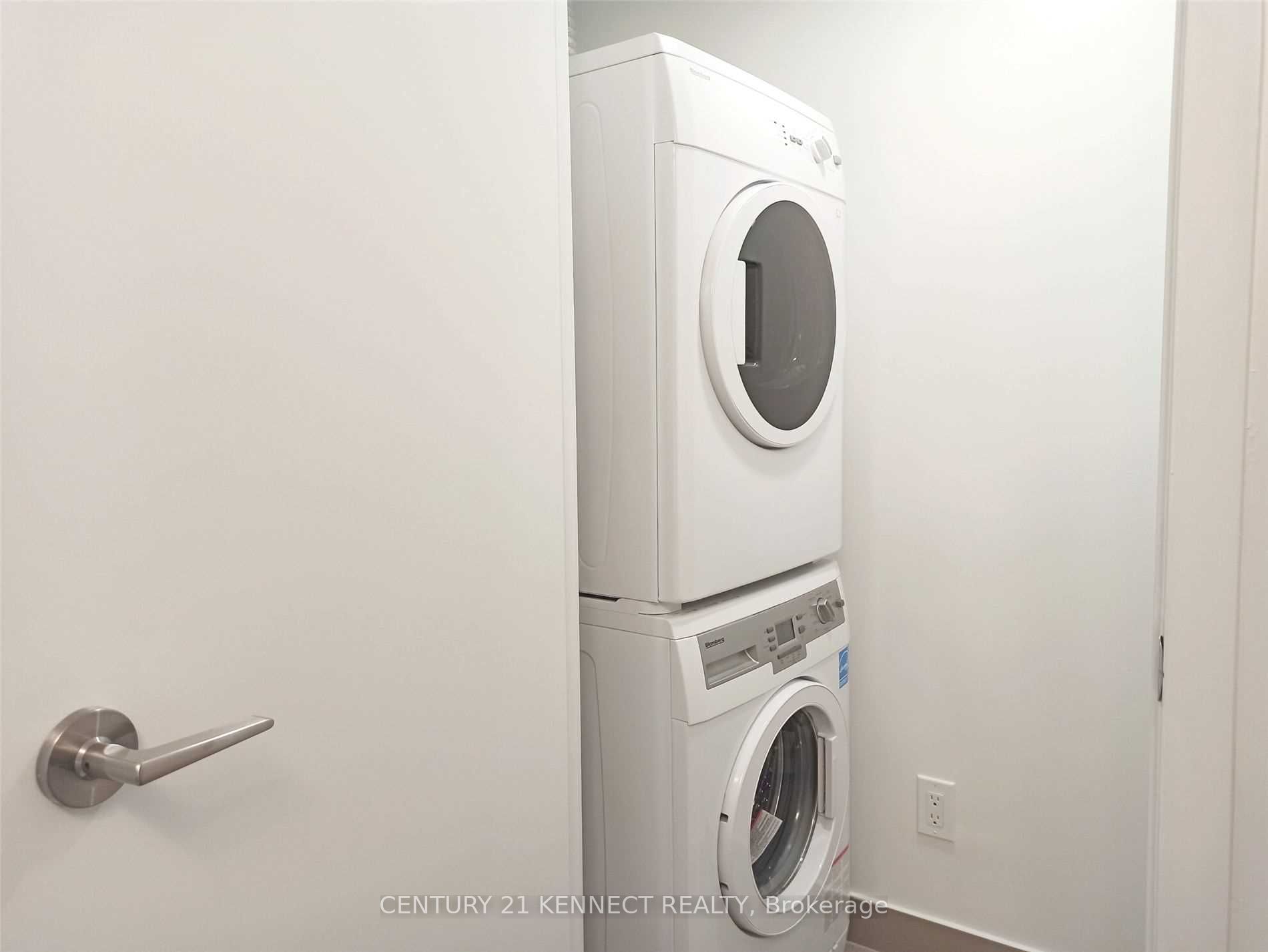 125 Redpath Avenue 714 Property Photo 11