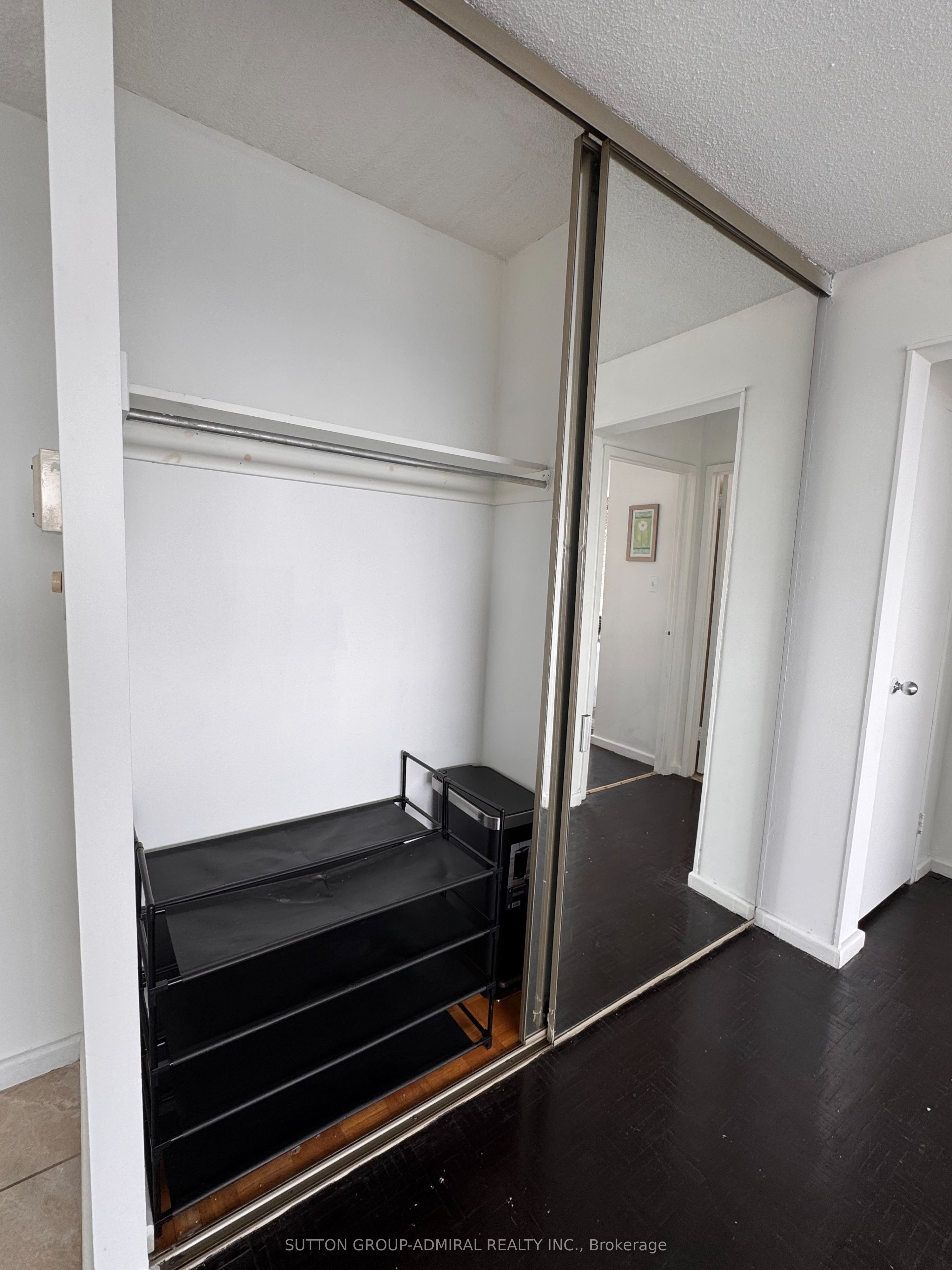 715 Don Mills Road 2405 Property Photo 8