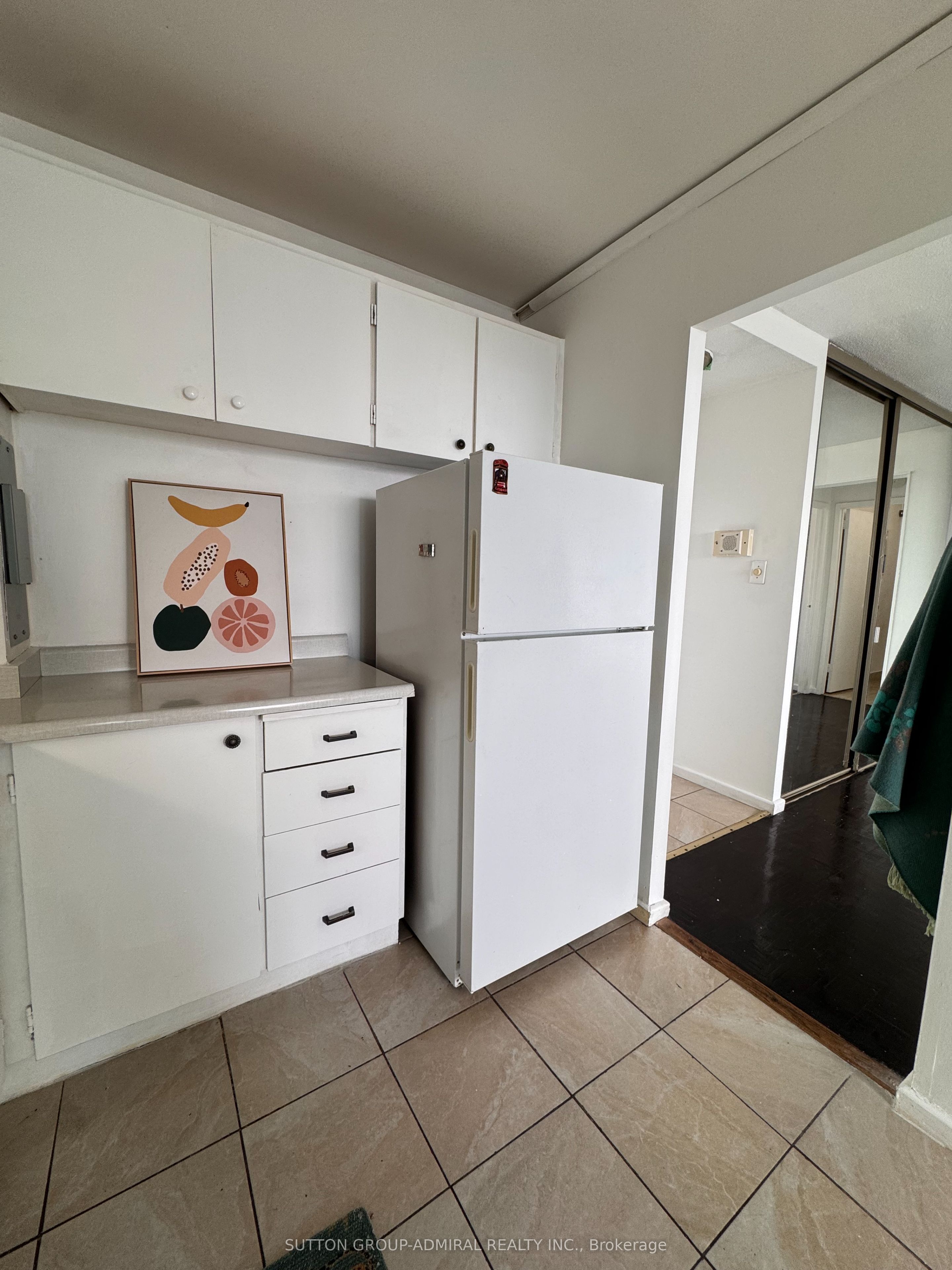 715 Don Mills Road 2405 Property Photo 11