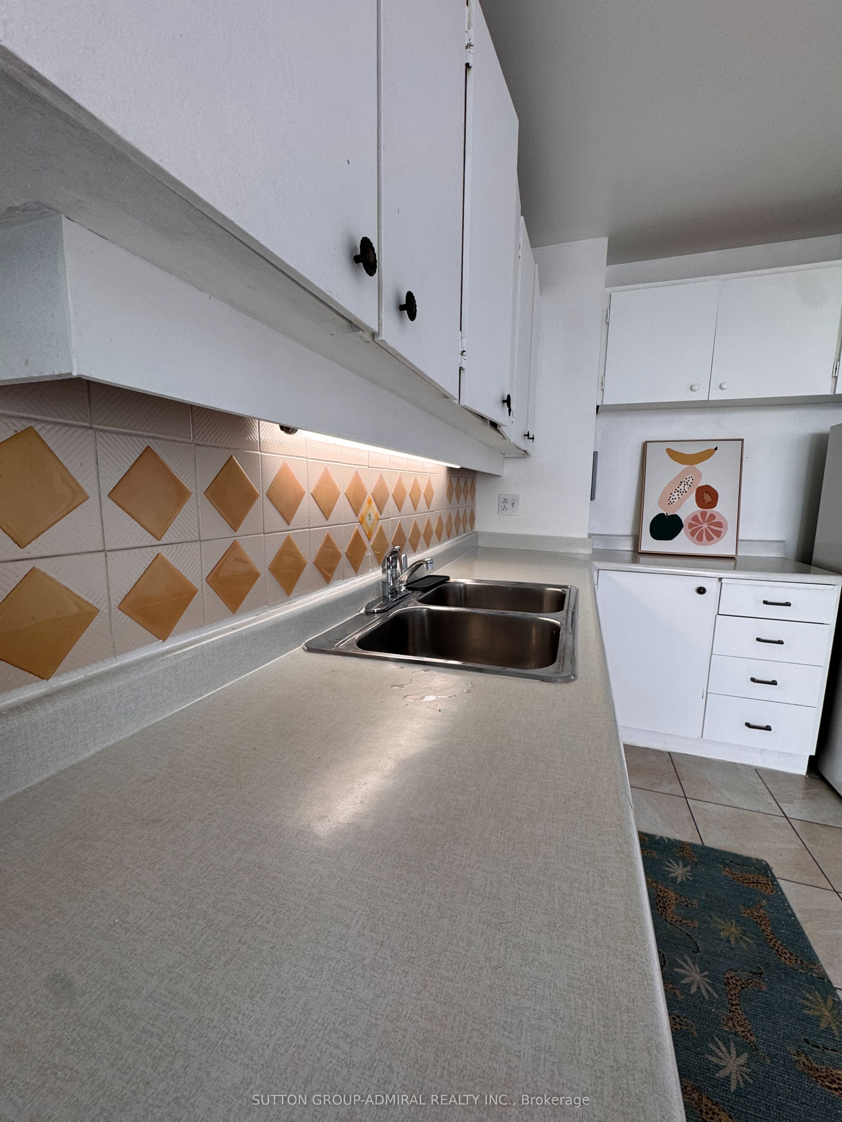 715 Don Mills Road 2405 Property Photo 12