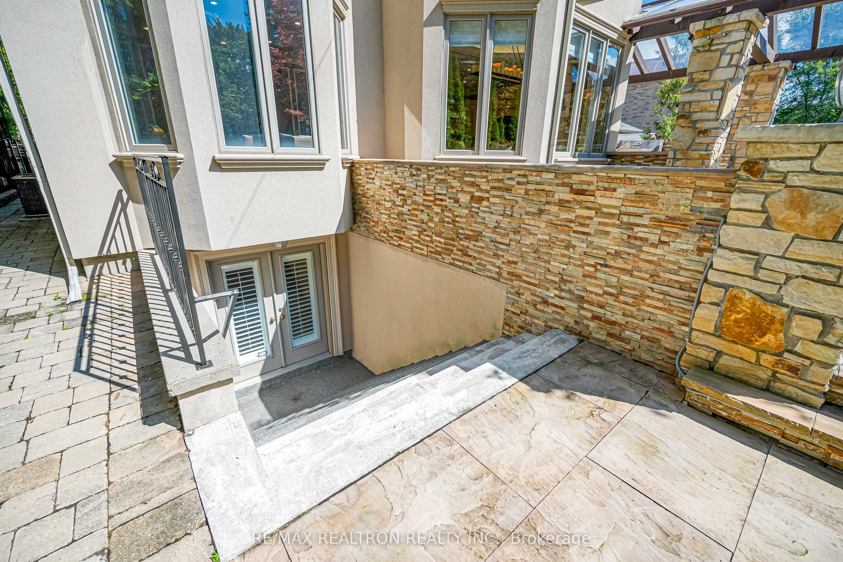 249 Holmes Avenue Property Photo 46