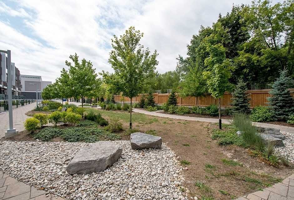 780 E Sheppard Avenue Th08 Property Photo 19