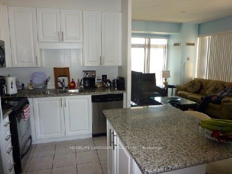 135 Wynford Drive 1605 Property Photo 13