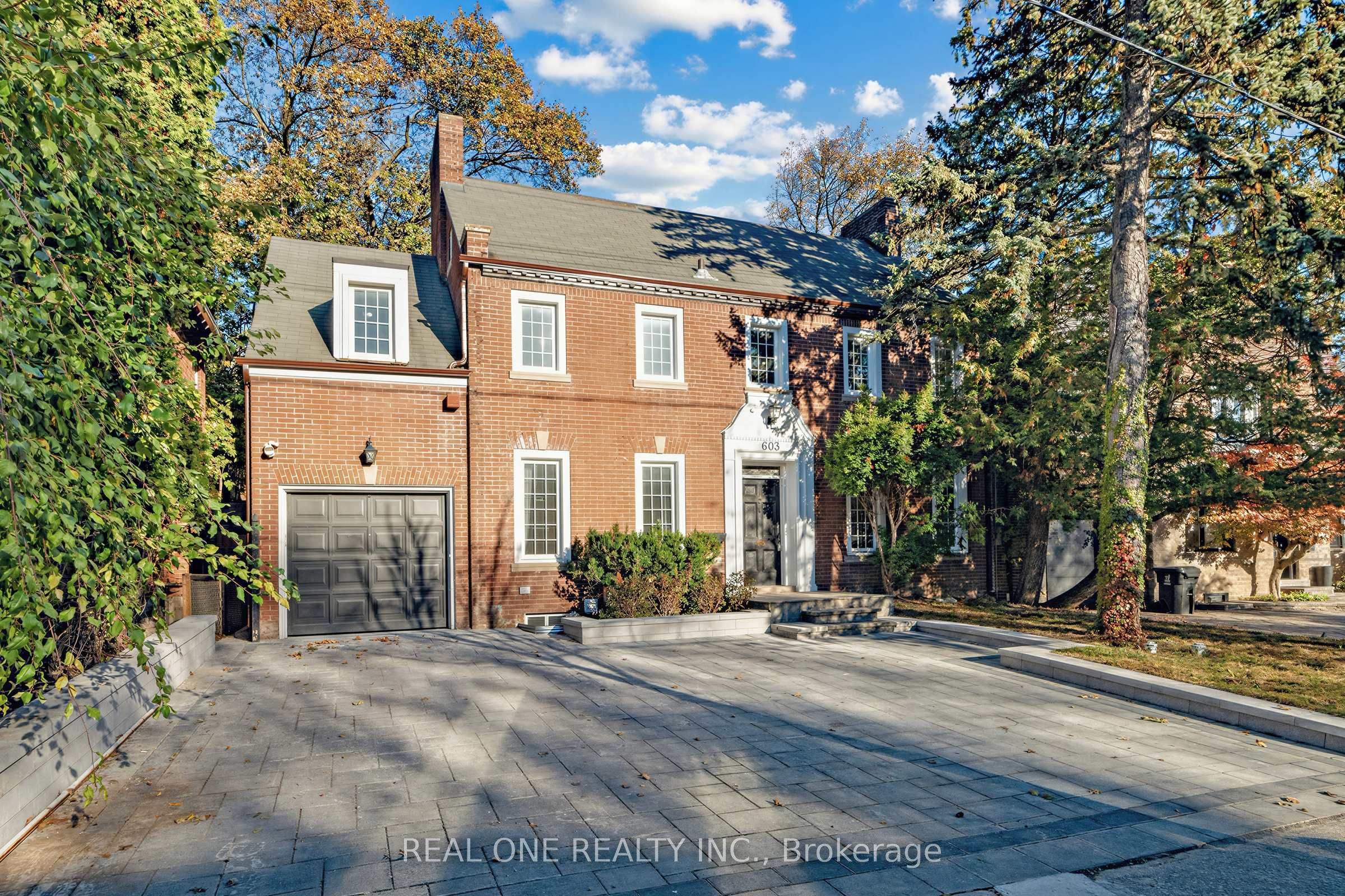 603 Spadina Road Property Photo 4