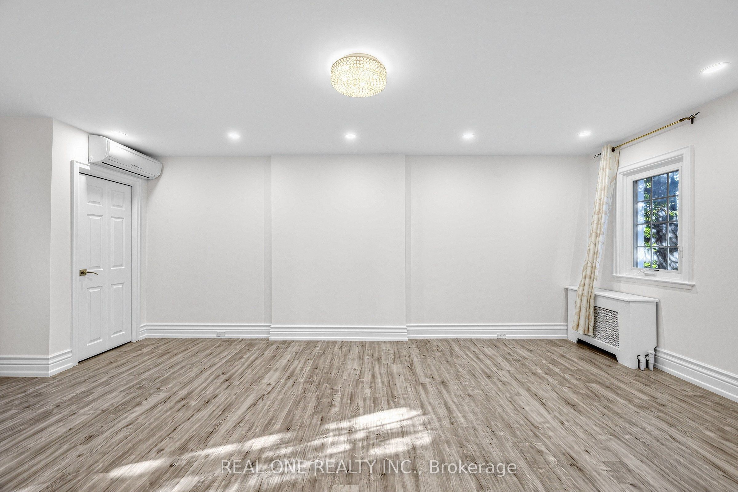 603 Spadina Road Property Photo 12