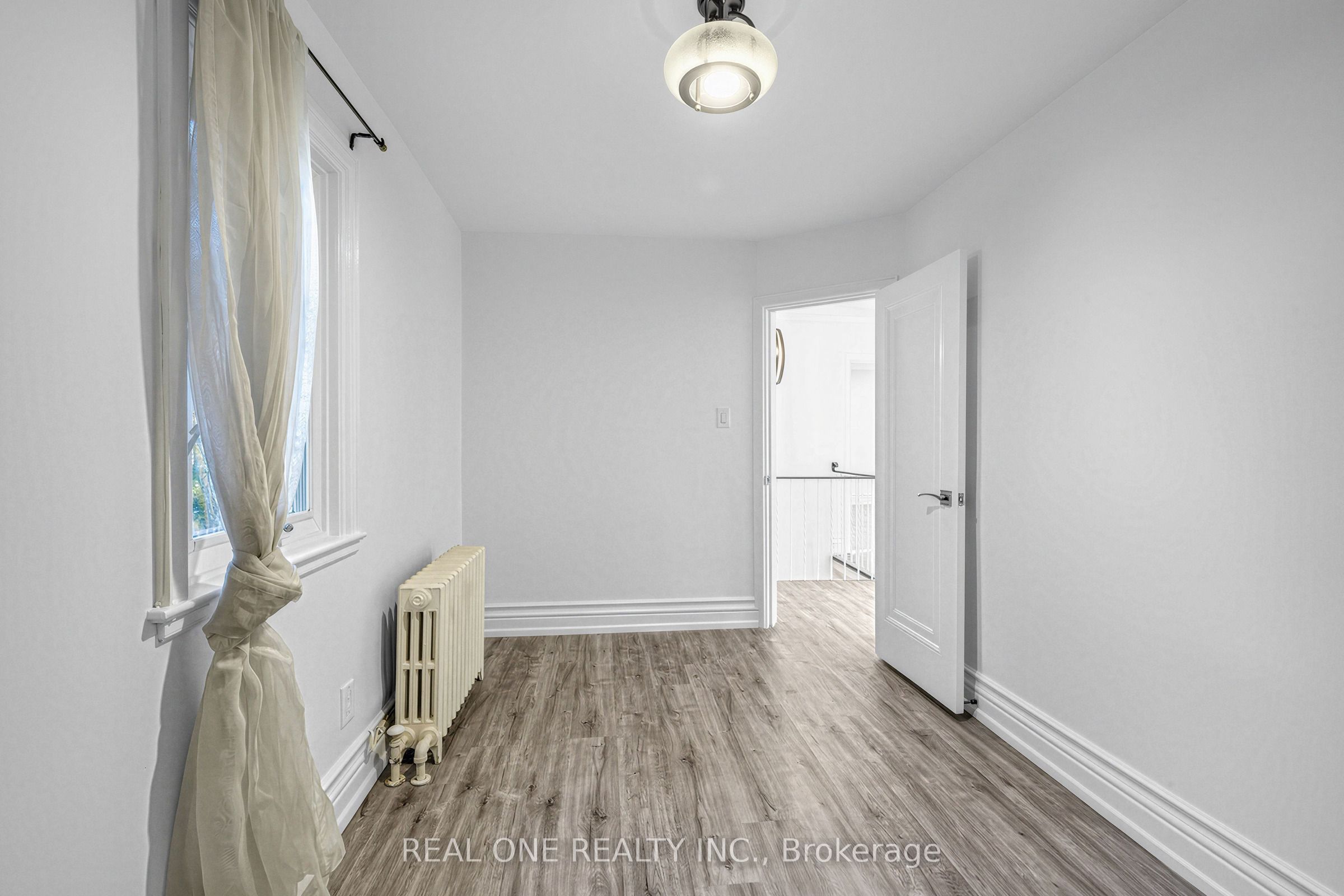 603 Spadina Road Property Photo 21