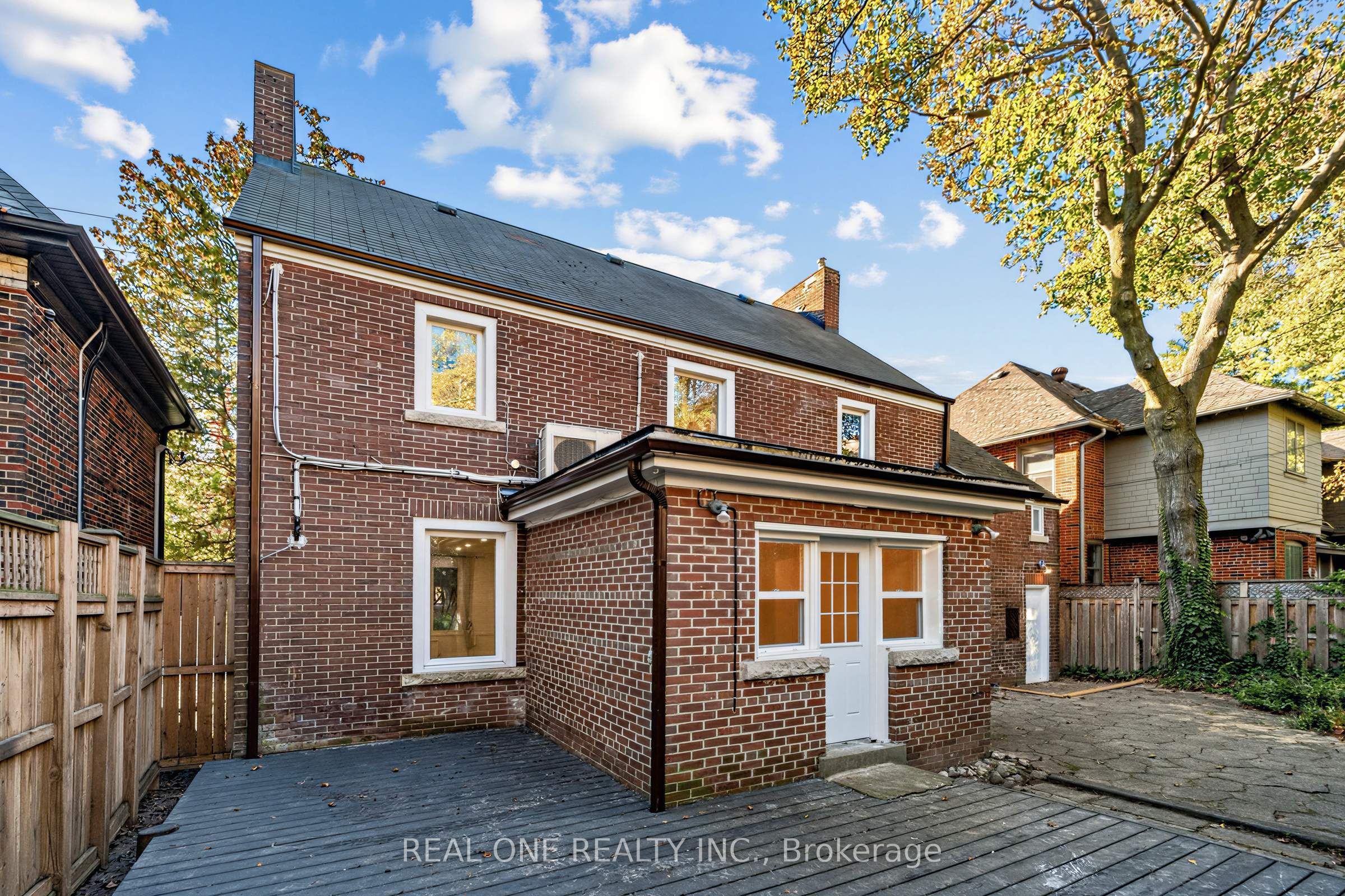 603 Spadina Road Property Photo 28