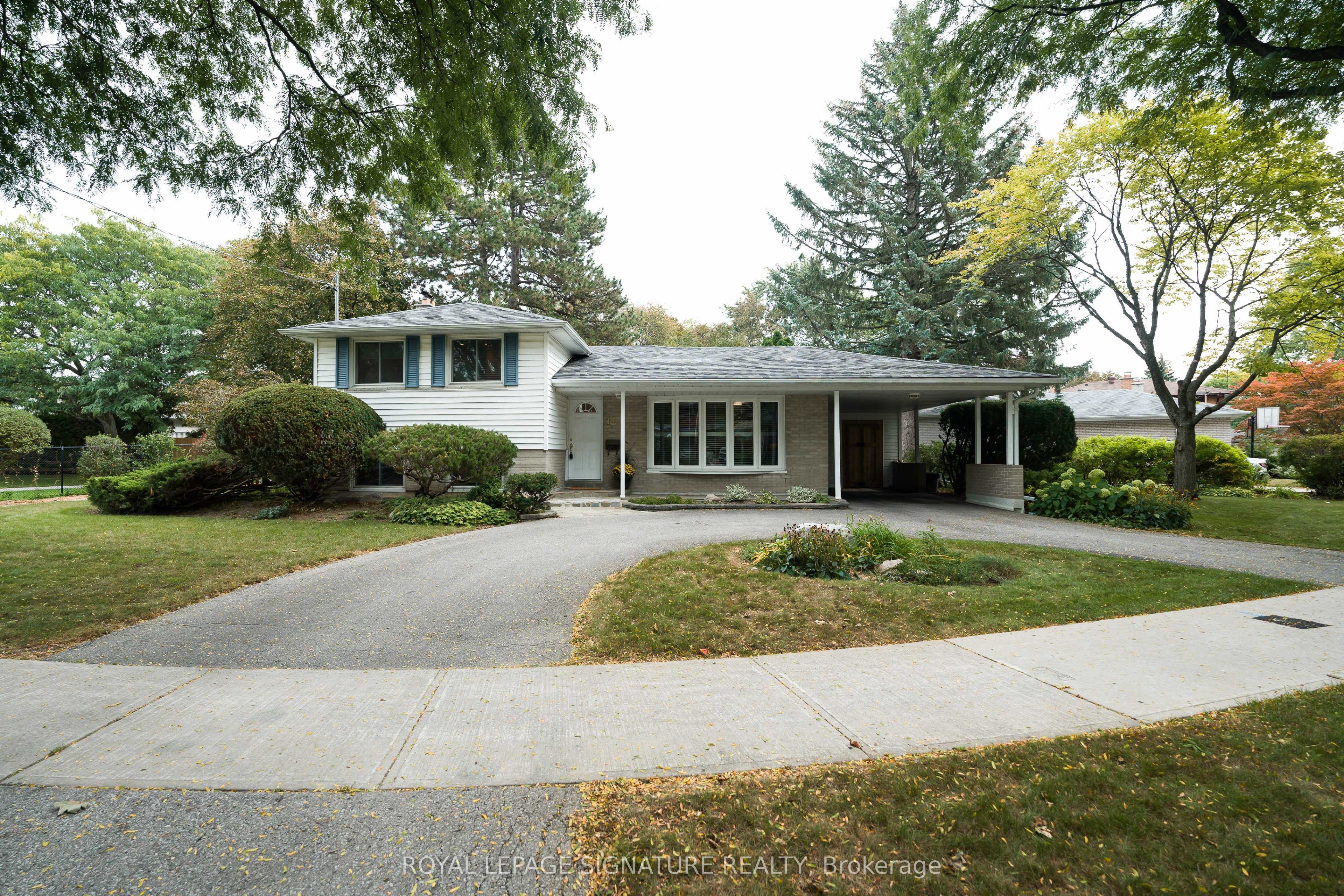 11 Bellbury Crescent