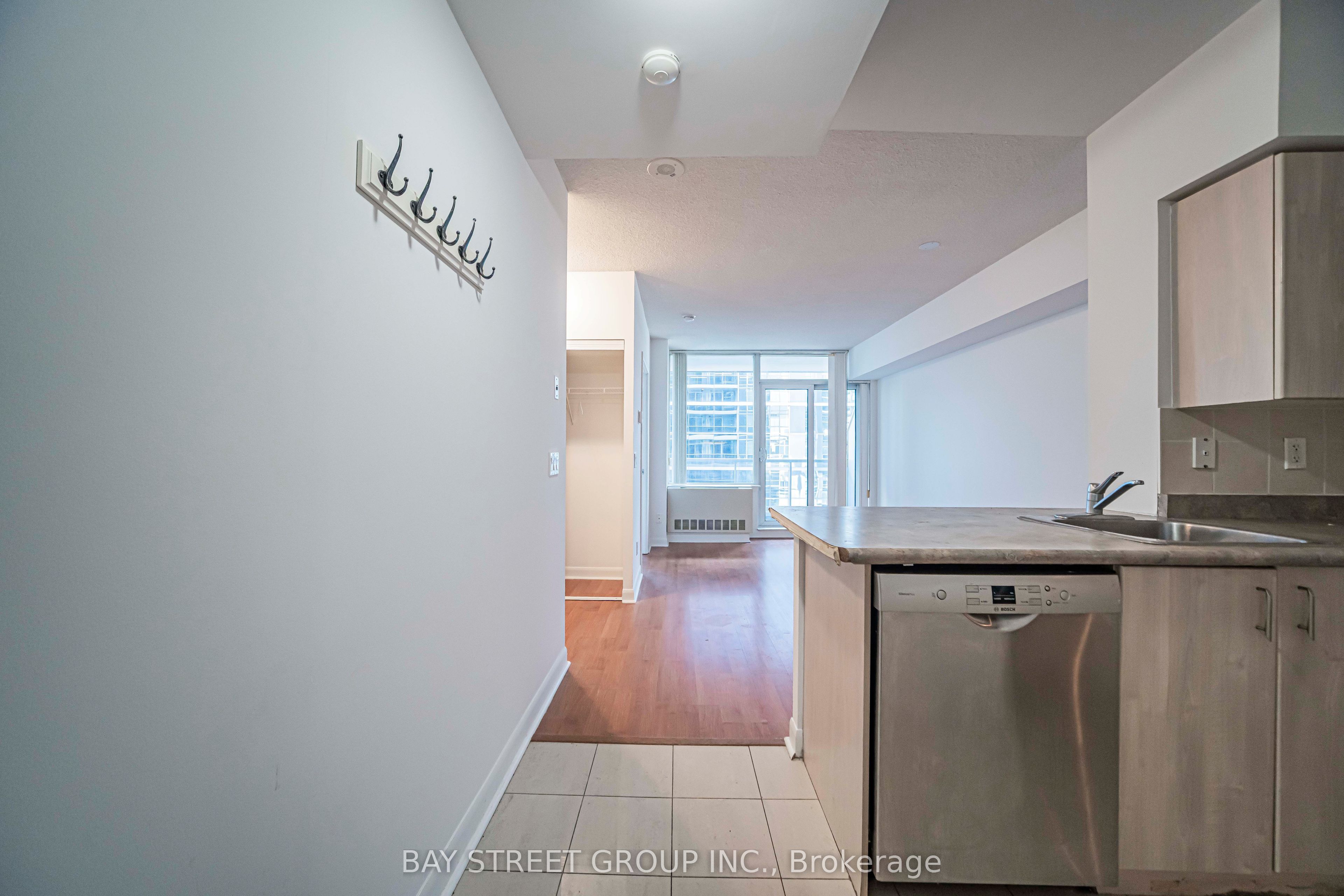4978 Yonge Street 2810 Property Photo 18