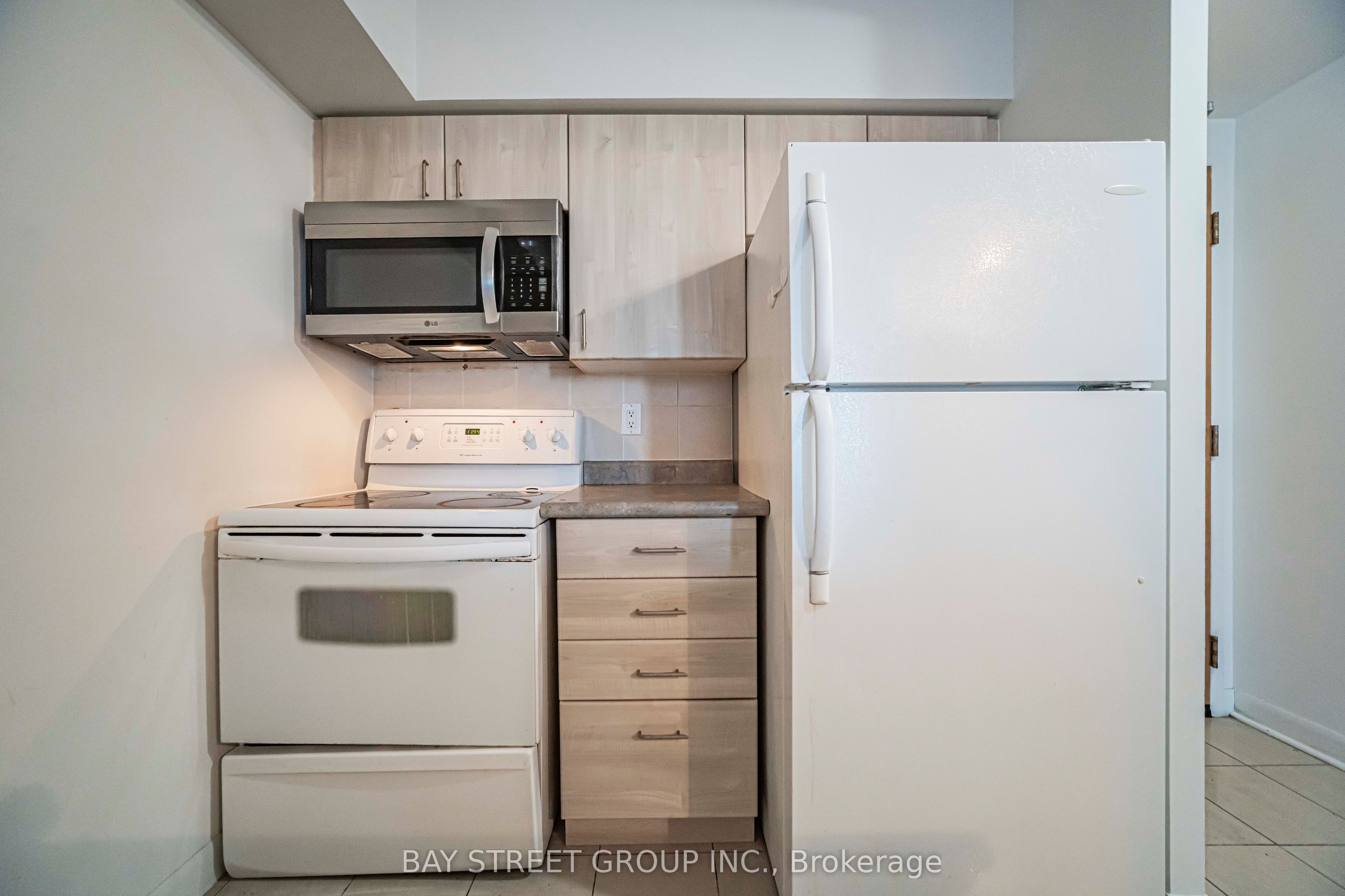 4978 Yonge Street 2810 Property Photo 21