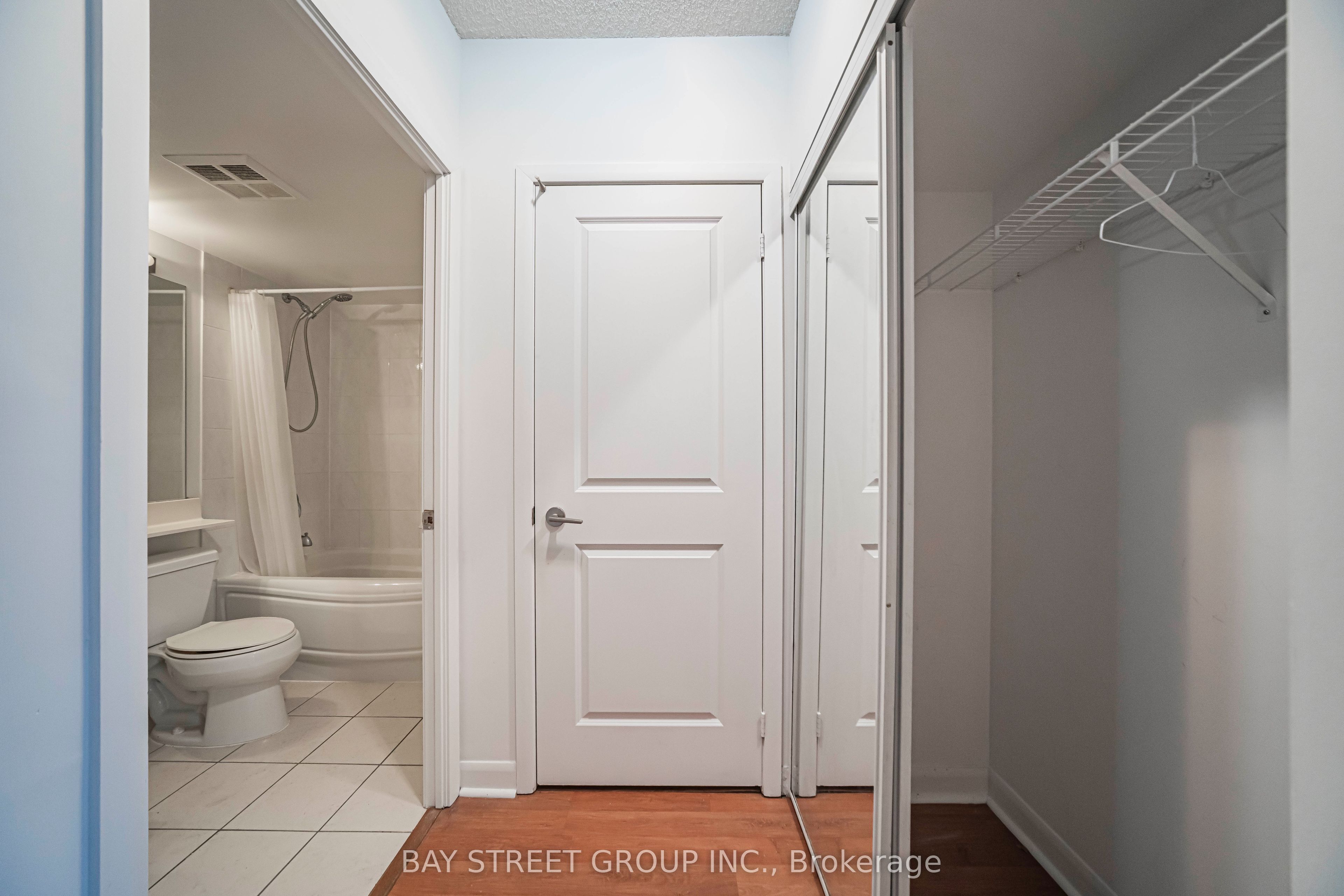 4978 Yonge Street 2810 Property Photo 32
