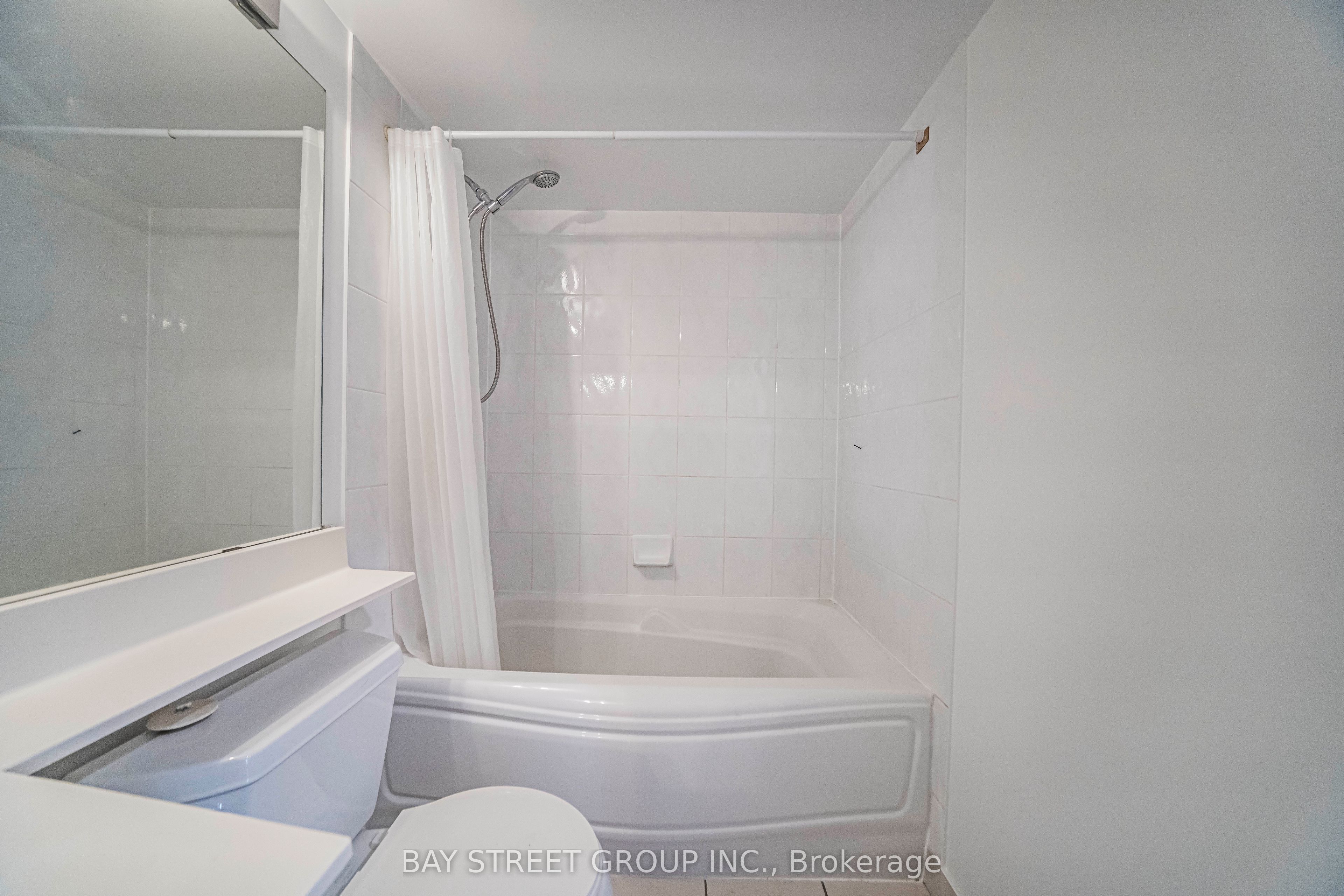 4978 Yonge Street 2810 Property Photo 34