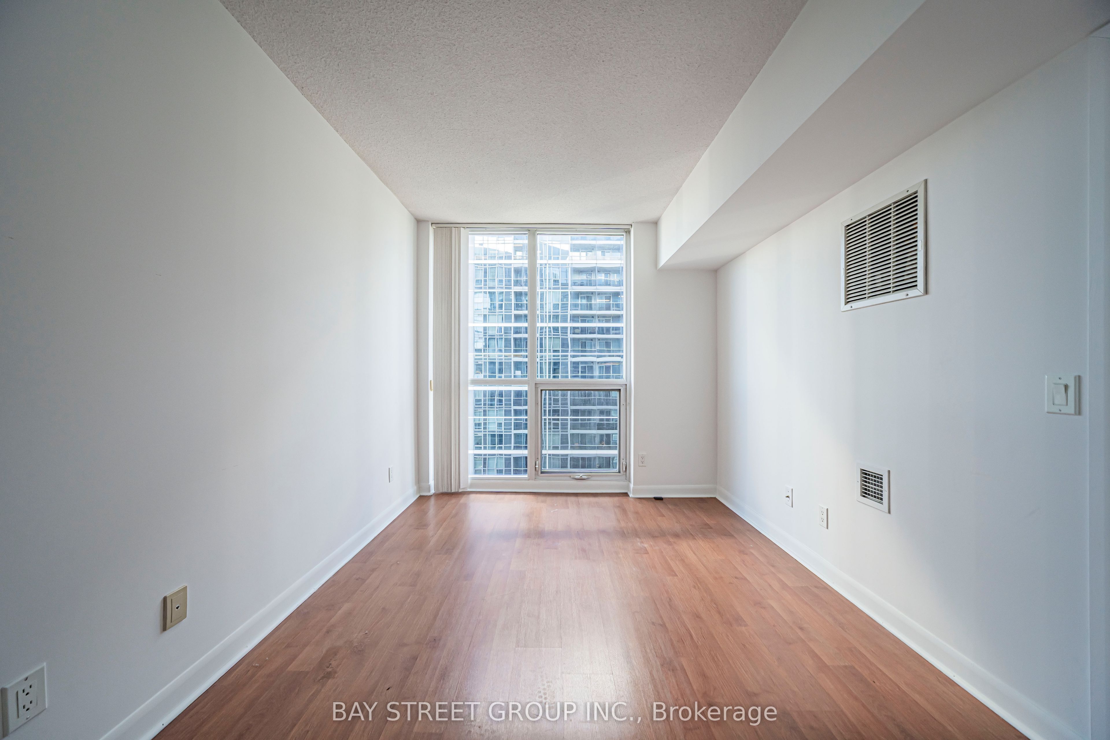 4978 Yonge Street 2810 Property Photo 37
